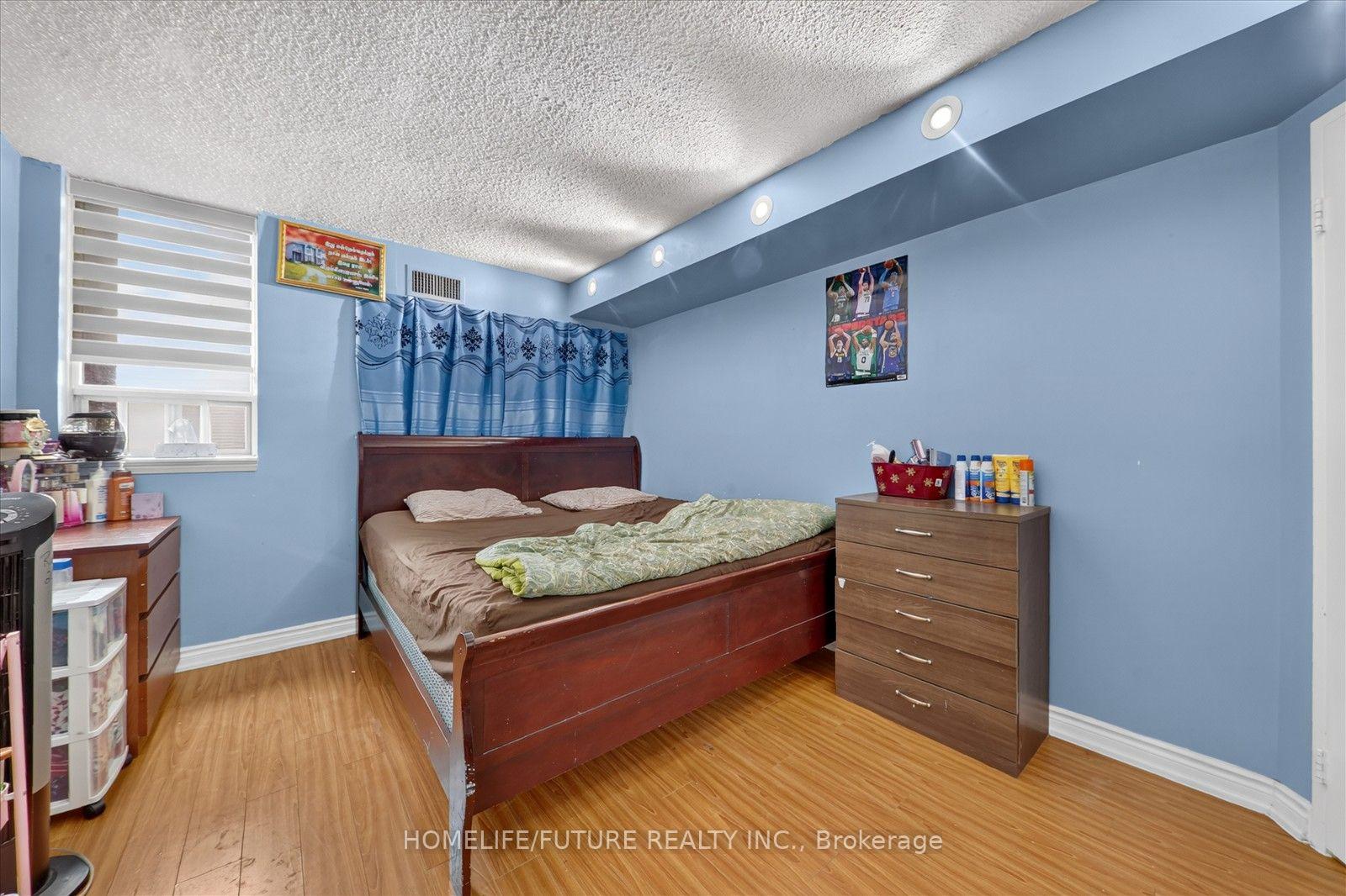 Photo 18 of Unit 708, 2460 Eglinton Avenue E, Scarborough, Eglinton East — HOMEH