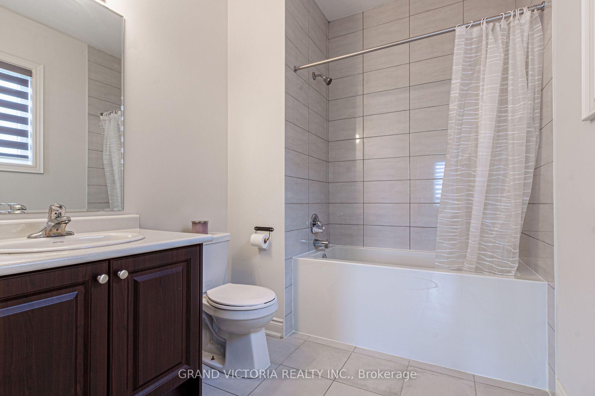 Photo 34 of 327 Humphrey Street, Hamilton, Waterdown — HOMEH