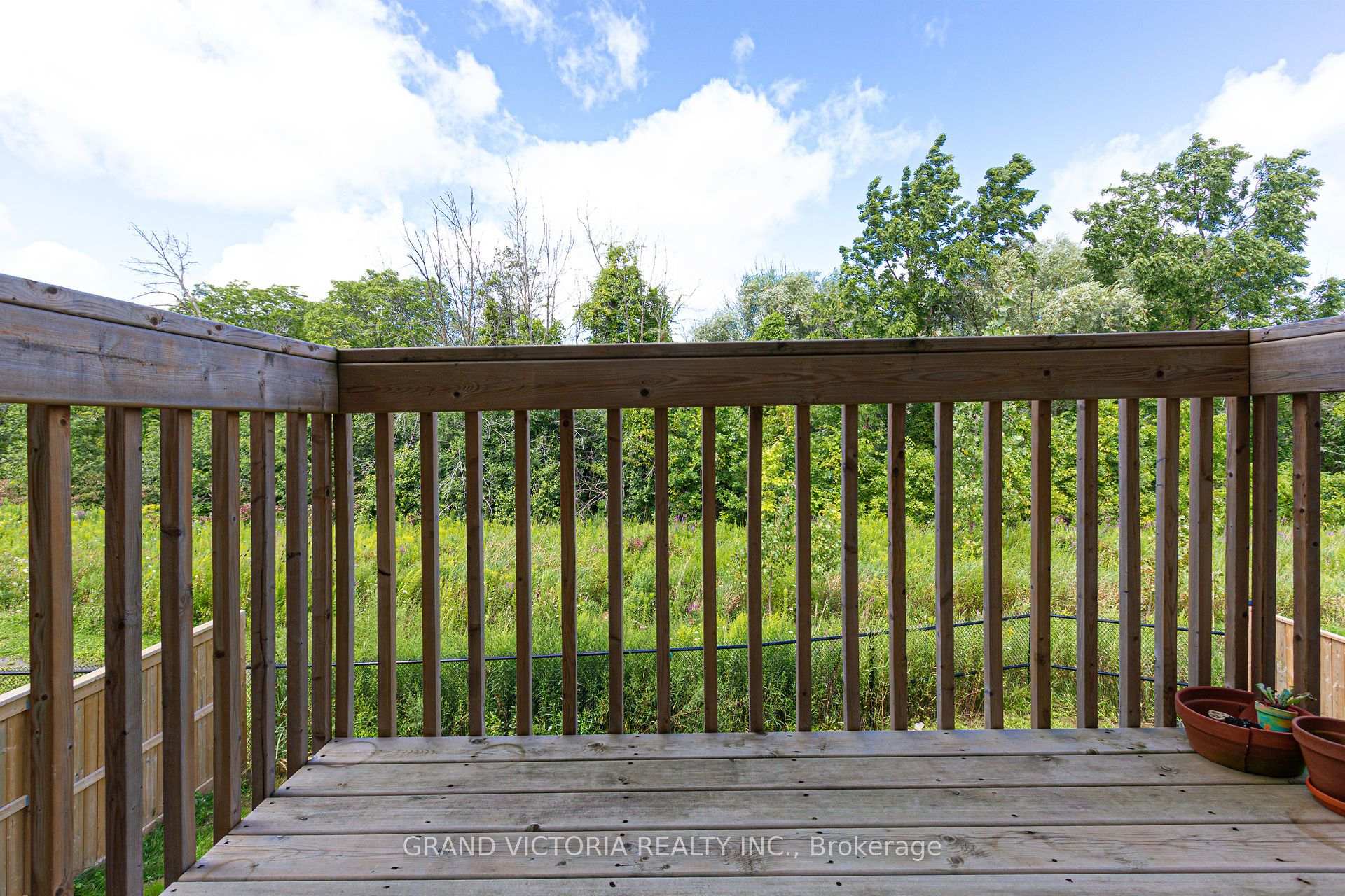 Photo 46 of 327 Humphrey Street, Hamilton, Waterdown — HOMEH