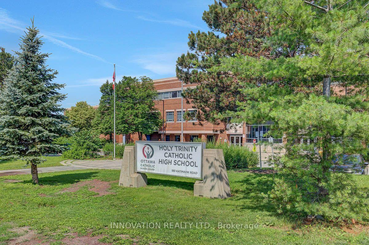 Photo 40 of Unit 2, 120 Fenerty Crescent, Ottawa, Kanata - Katimavik — HOMEH