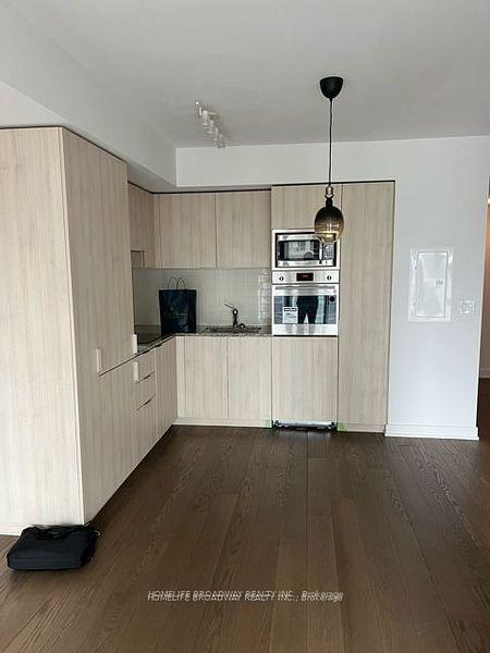Photo 6 of Unit 1306, 11 Wellesley Street W, Toronto, Bay Street Corridor — HOMEH