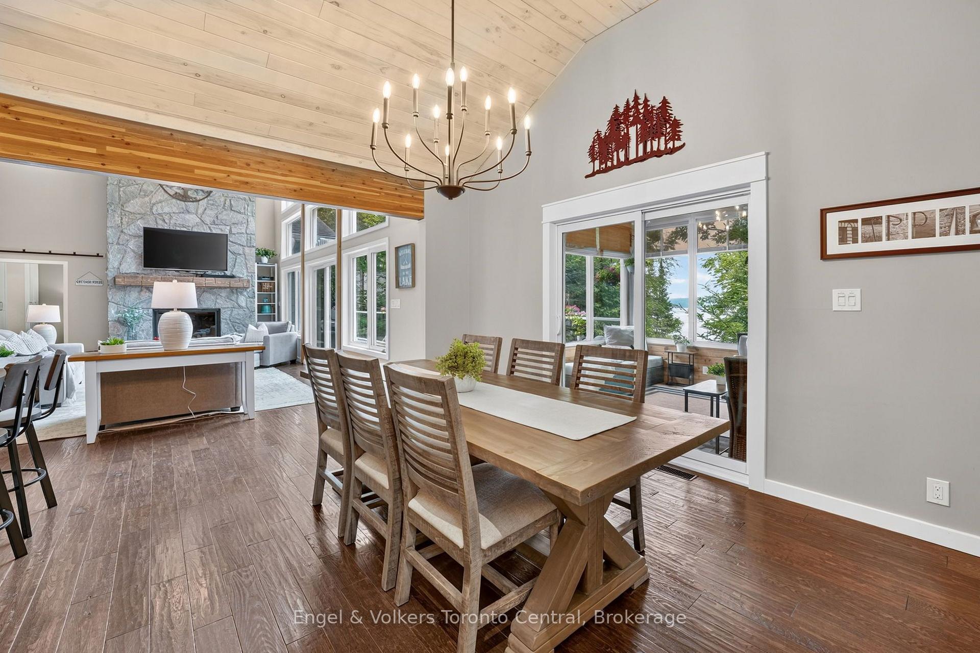 Photo 17 of 1076 Healey Lake Road, Bracebridge, Macaulay — HOMEH