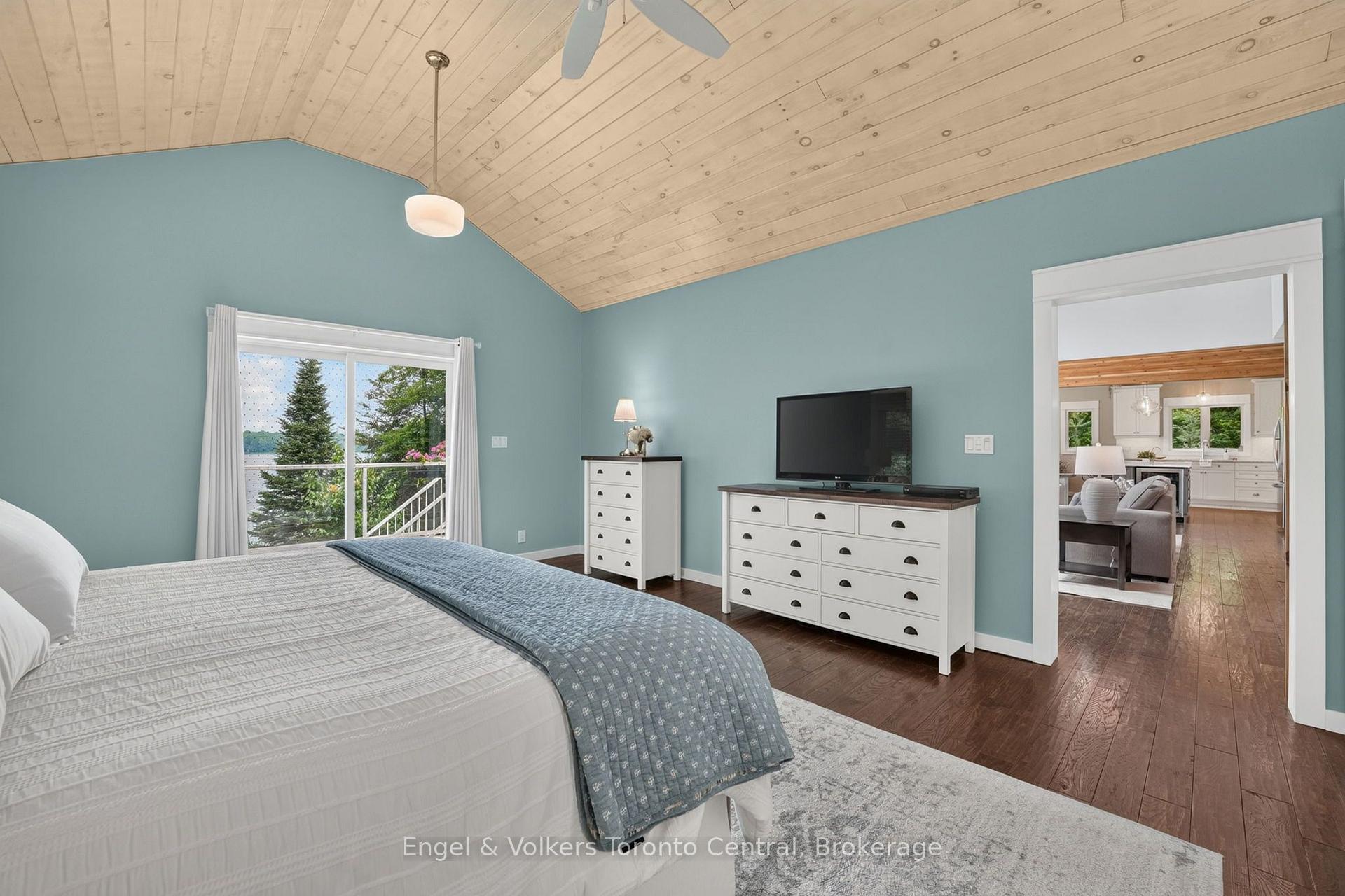 Photo 22 of 1076 Healey Lake Road, Bracebridge, Macaulay — HOMEH