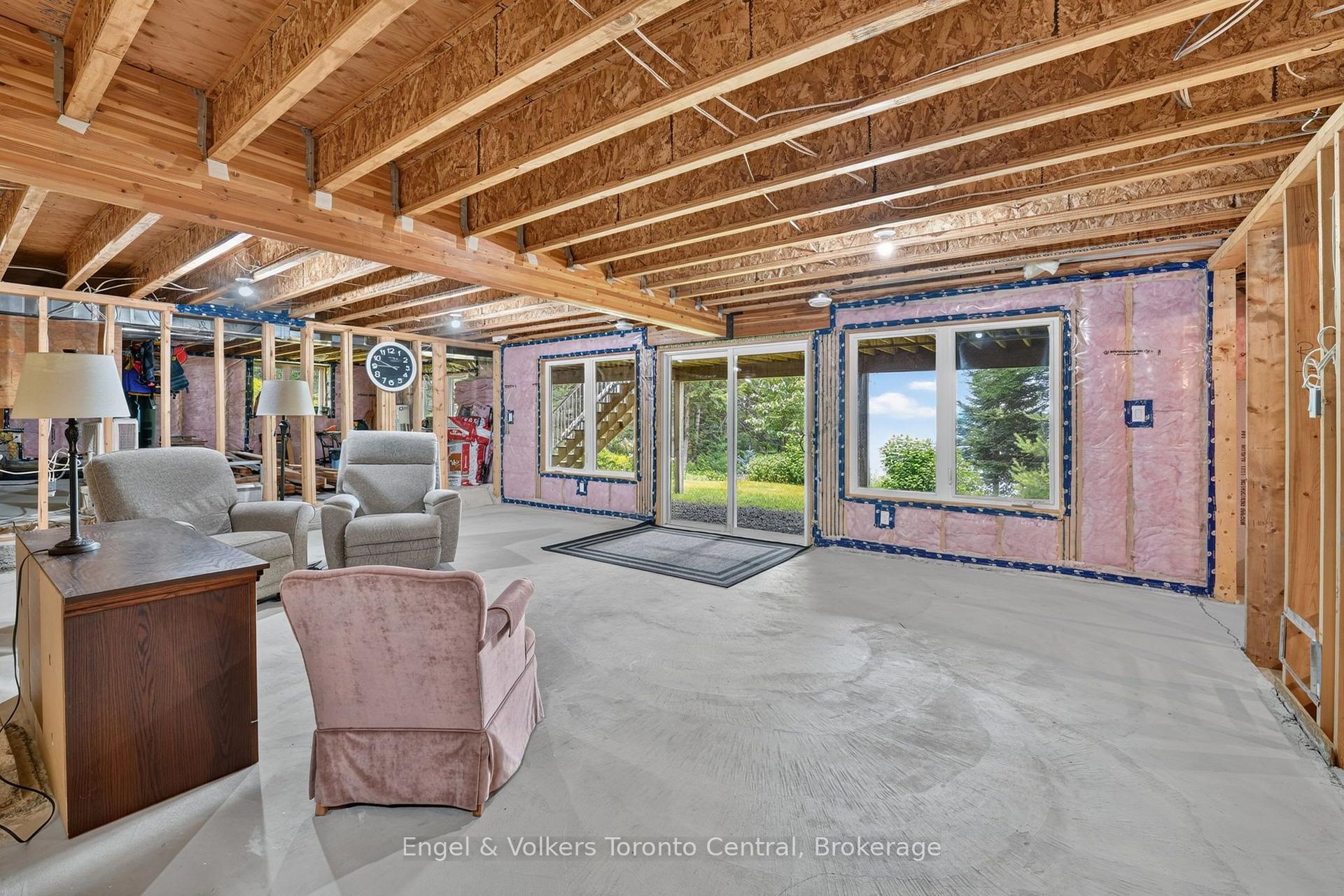 Photo 34 of 1076 Healey Lake Road, Bracebridge, Macaulay — HOMEH