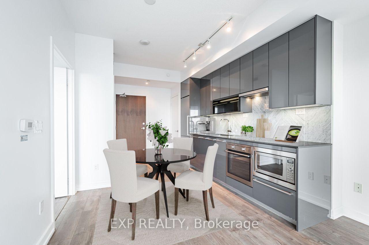 Photo 2 of Unit 206, 115 Mcmahon Drive, North York, Bayview Village — HOMEH