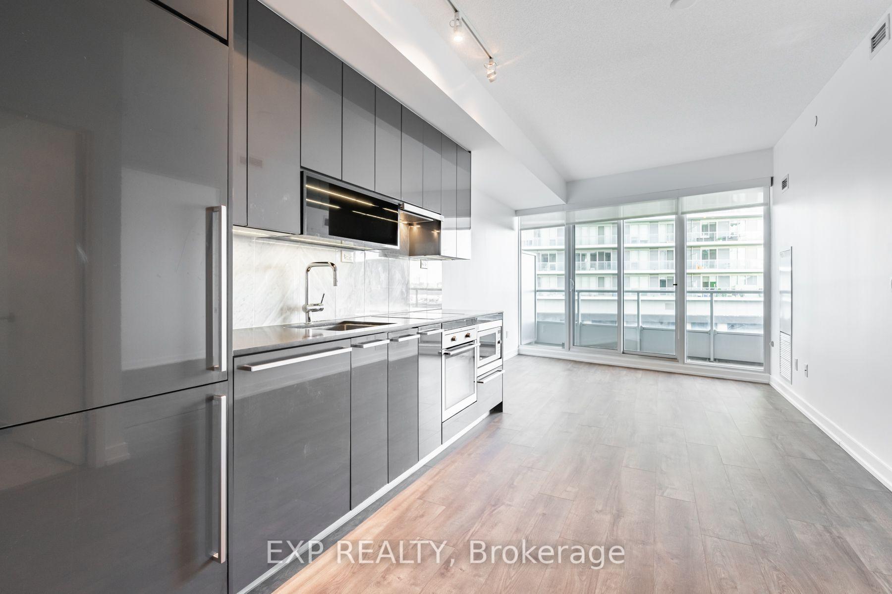 Photo 5 of Unit 206, 115 Mcmahon Drive, North York, Bayview Village — HOMEH
