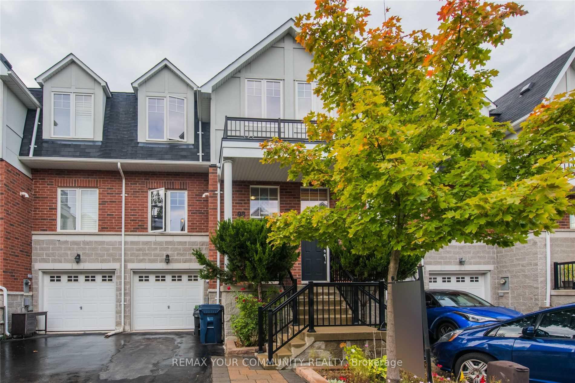 Photo 1 of 98 John Bell Crescent, Scarborough, Clairlea-Birchmount — HOMEH