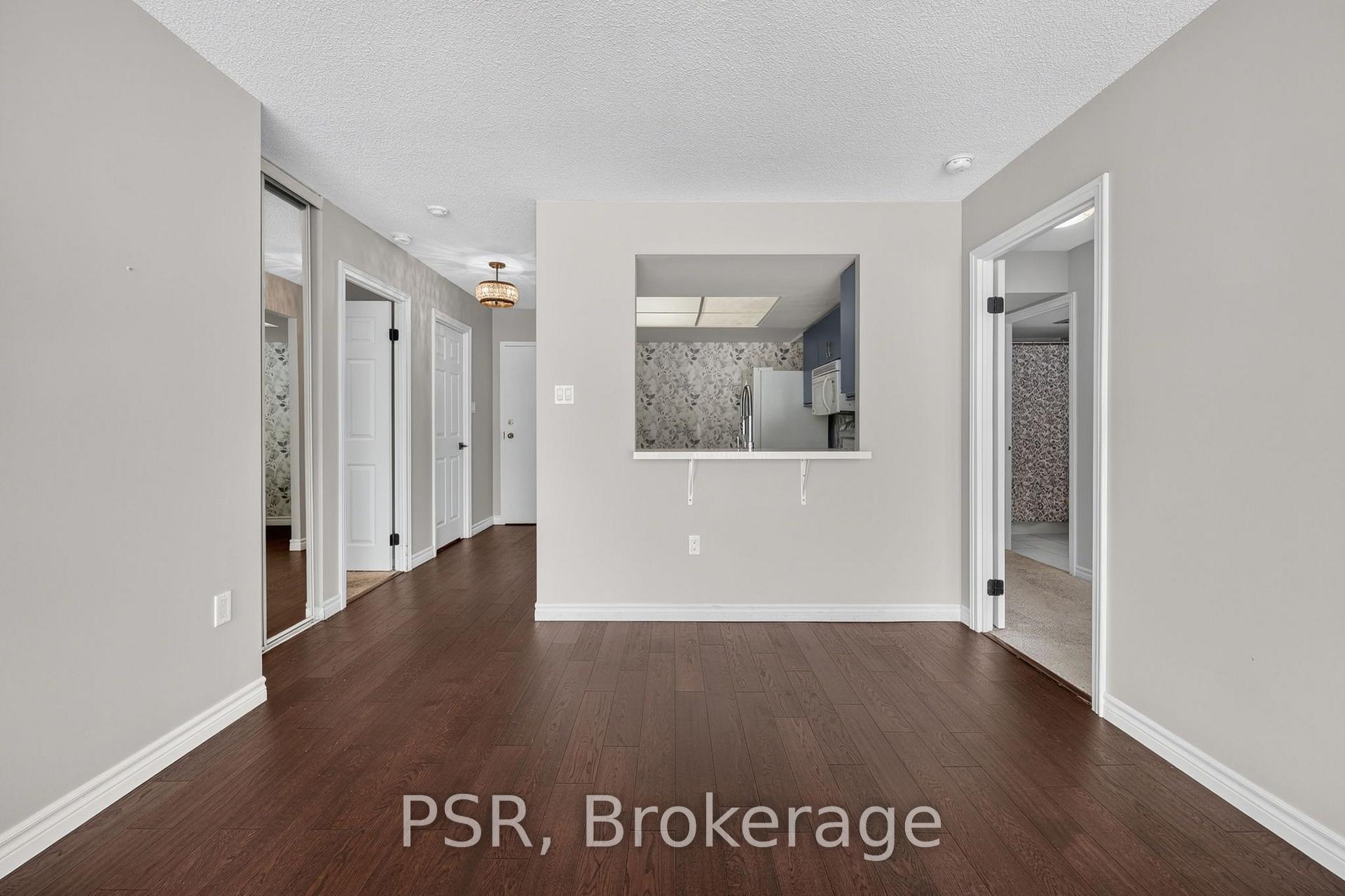 Photo 16 of Unit 806, 270 Davis Drive, Newmarket, Central Newmarket — HOMEH