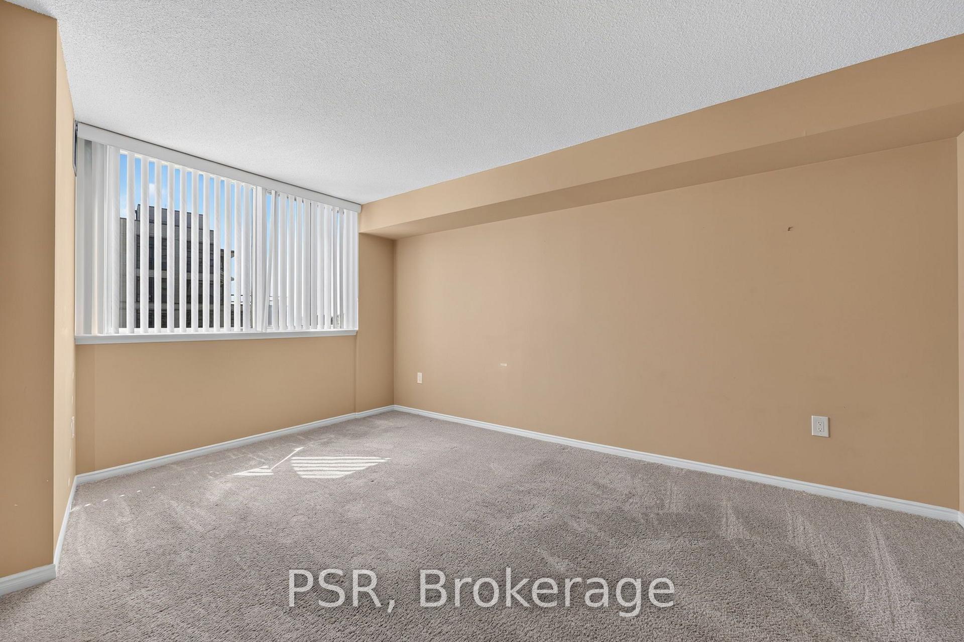 Photo 21 of Unit 806, 270 Davis Drive, Newmarket, Central Newmarket — HOMEH