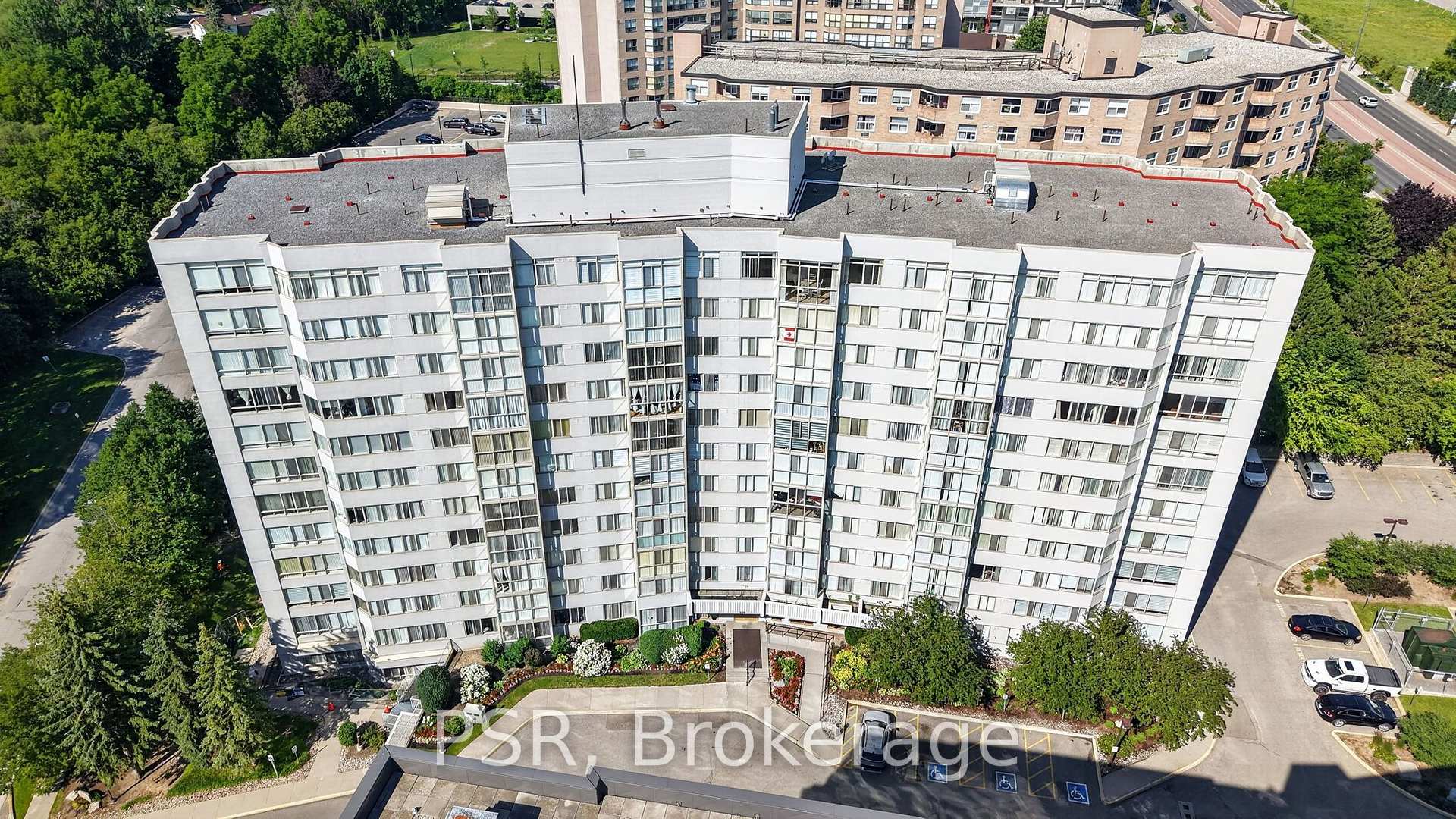 Photo 25 of Unit 806, 270 Davis Drive, Newmarket, Central Newmarket — HOMEH