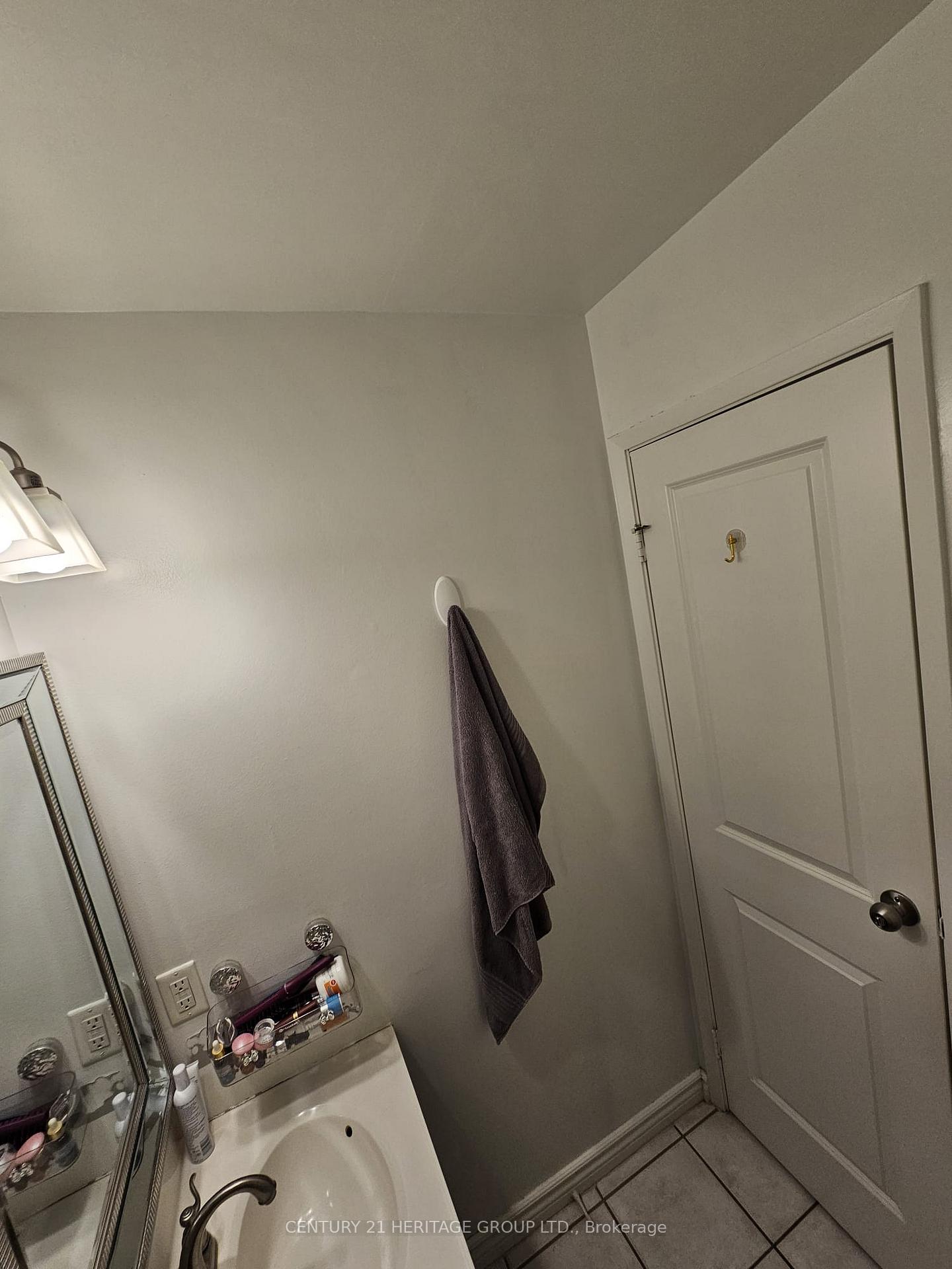 Photo 8 of Unit 24, 89 Highview Avenue E, London, South P — HOMEH