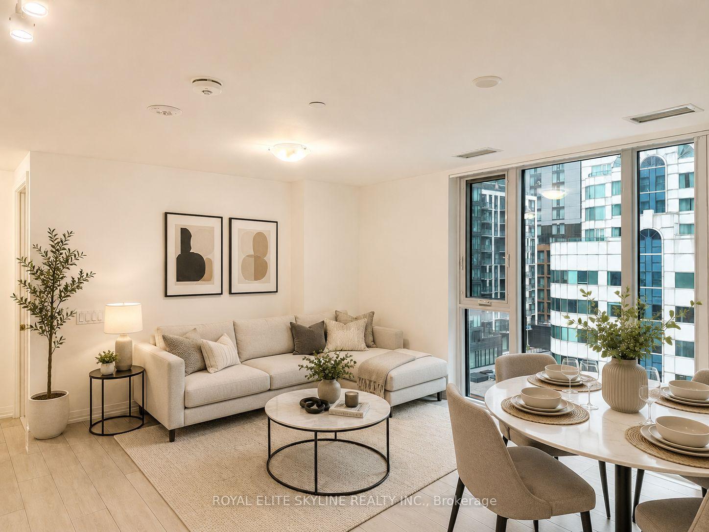 Front of Unit 1008, 400 King Street W