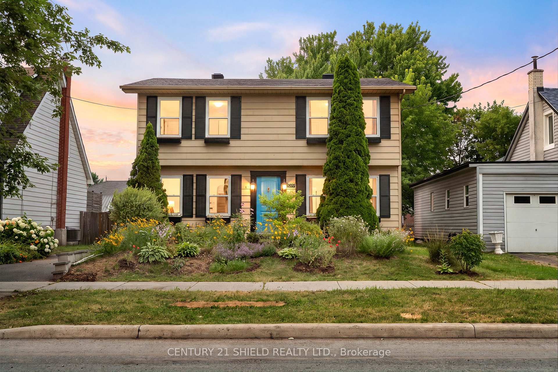 Photo 1 of 1019 Osborne Avenue, Cornwall, Cornwall — HOMEH