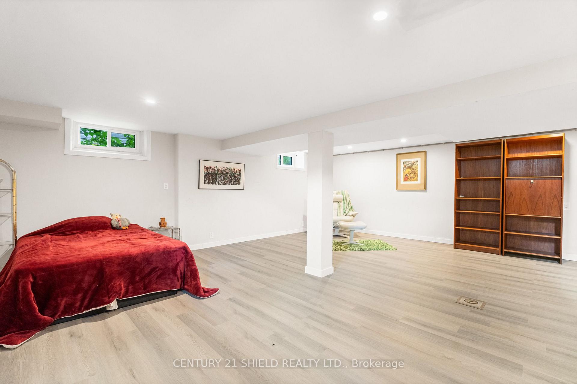 Photo 43 of 1019 Osborne Avenue, Cornwall, Cornwall — HOMEH