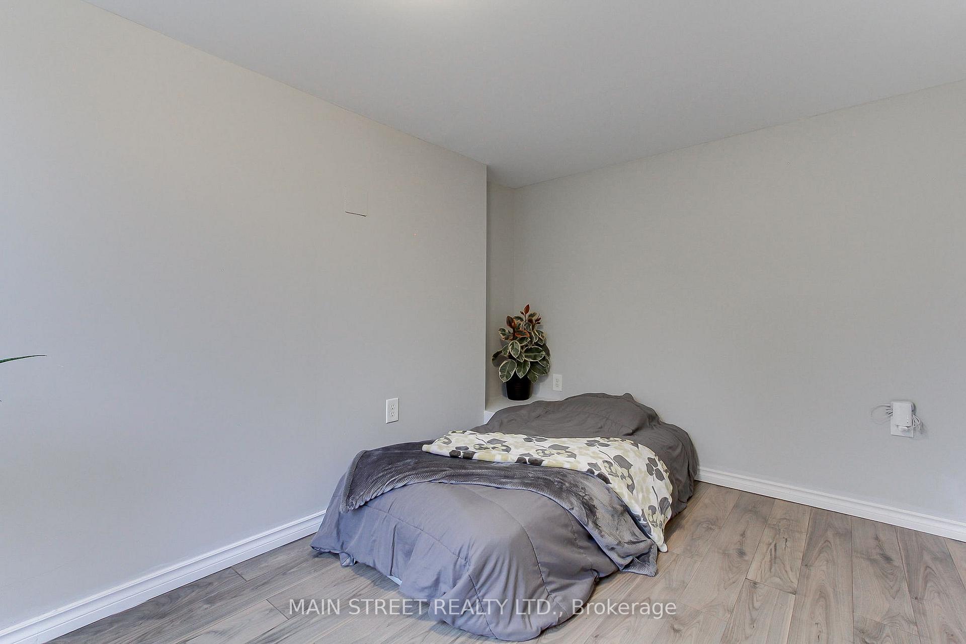 Photo 26 of 1021 Goshen Road, Innisfil, Alcona — HOMEH