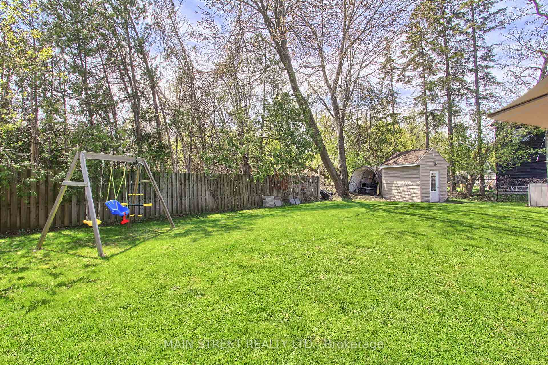 Photo 40 of 1021 Goshen Road, Innisfil, Alcona — HOMEH