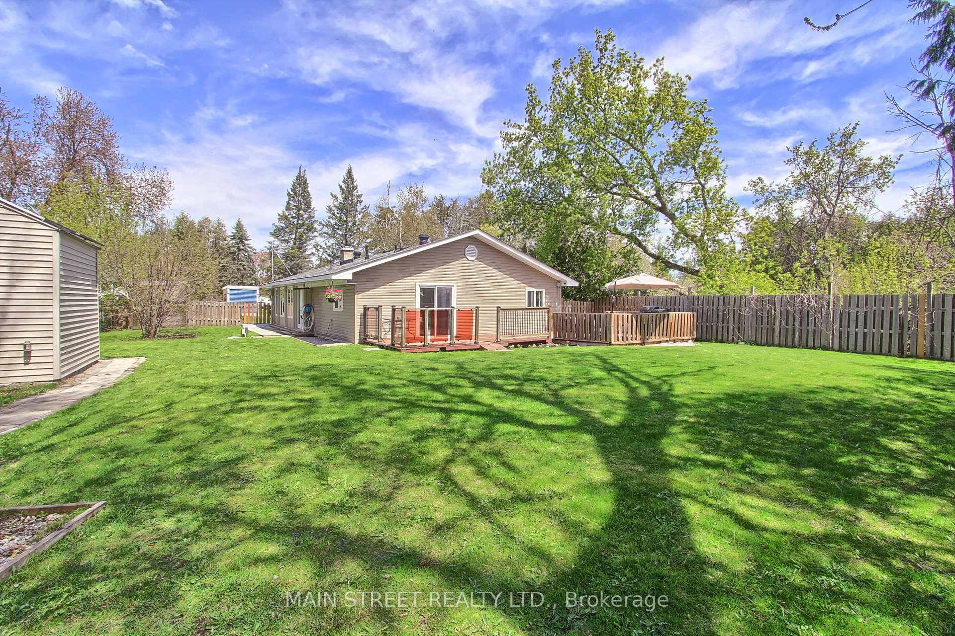 Photo 41 of 1021 Goshen Road, Innisfil, Alcona — HOMEH