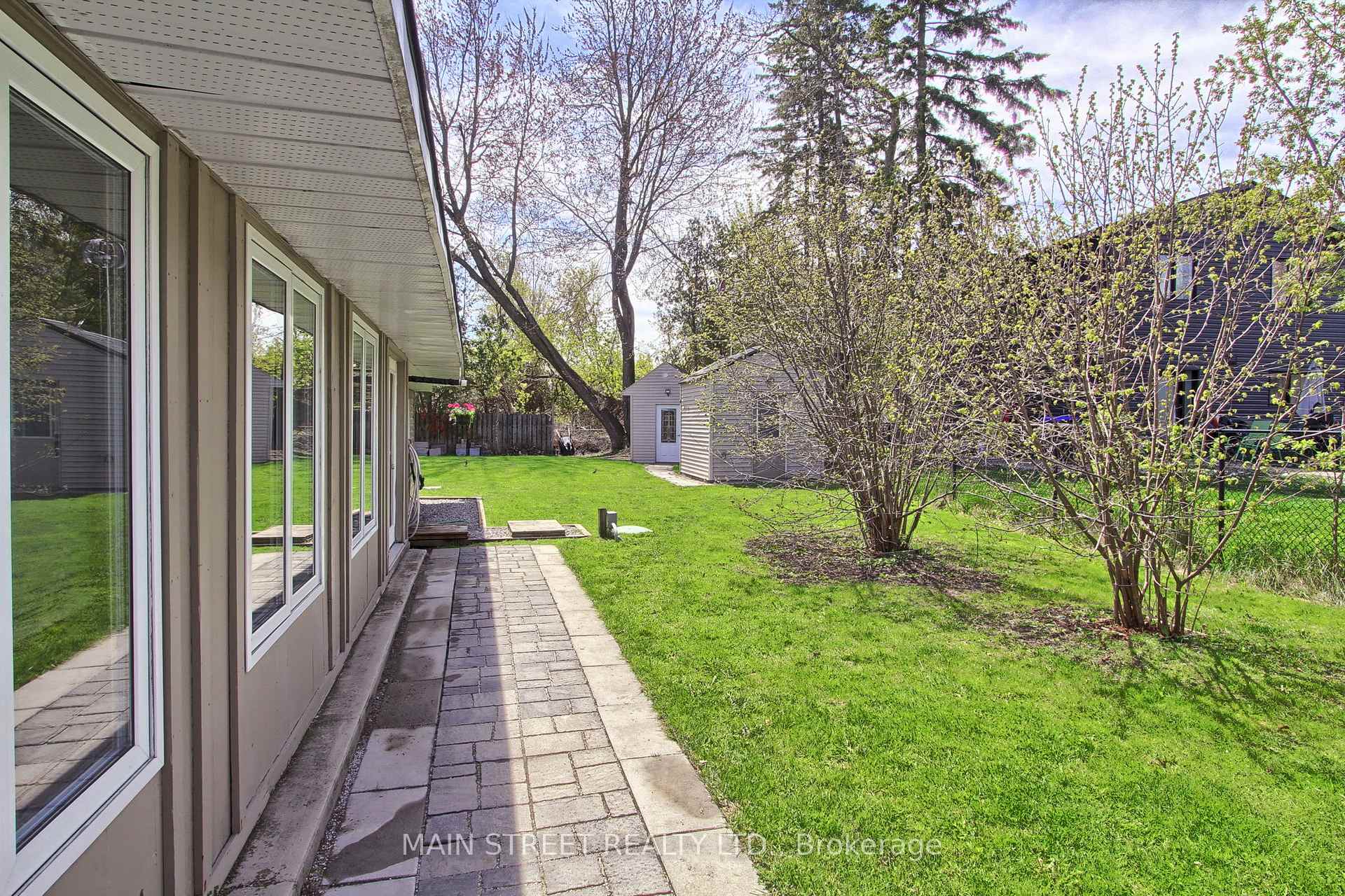 Photo 49 of 1021 Goshen Road, Innisfil, Alcona — HOMEH