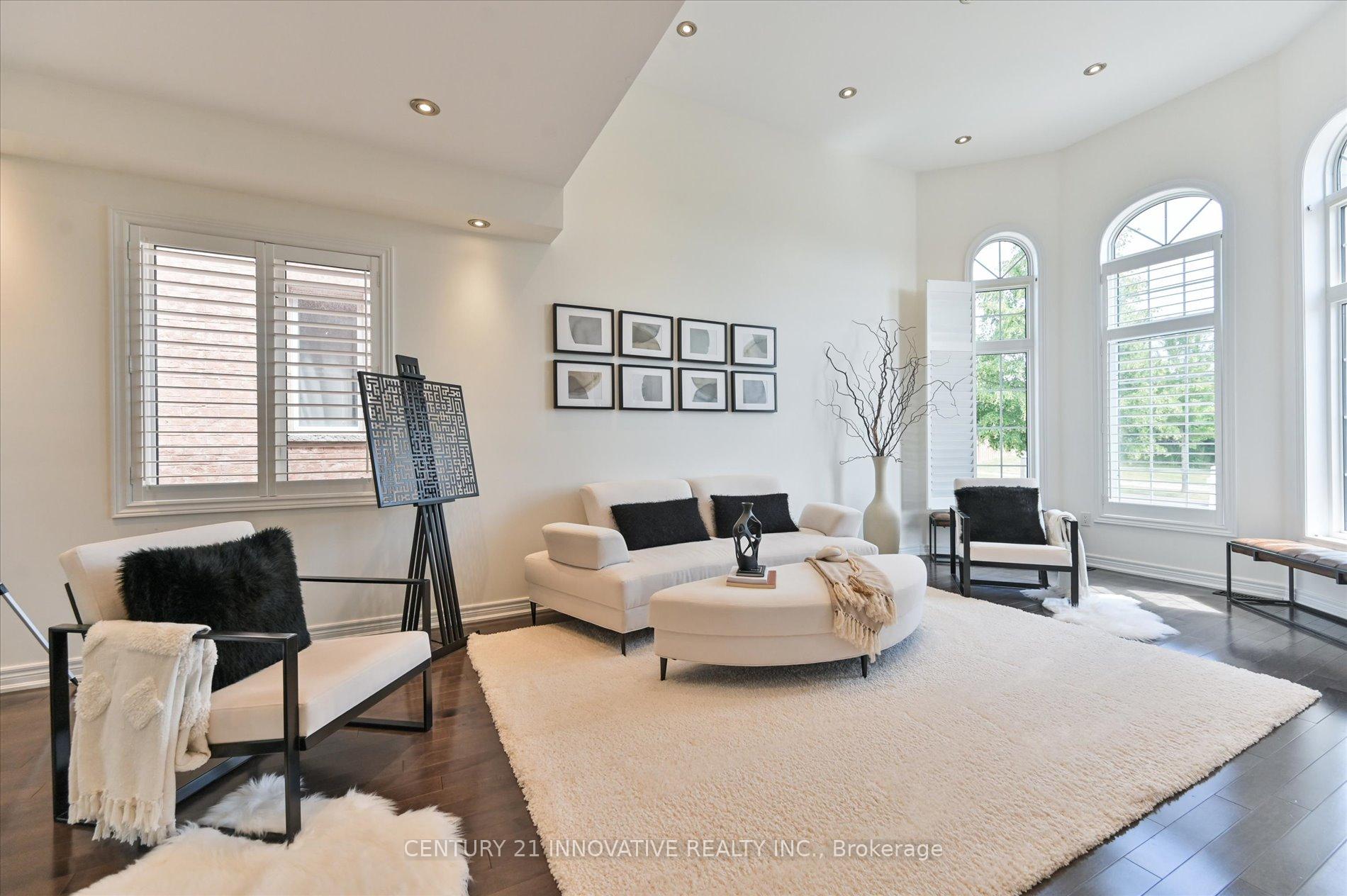 Photo 6 of 92 Riverwalk Drive, Markham, Box Grove — HOMEH