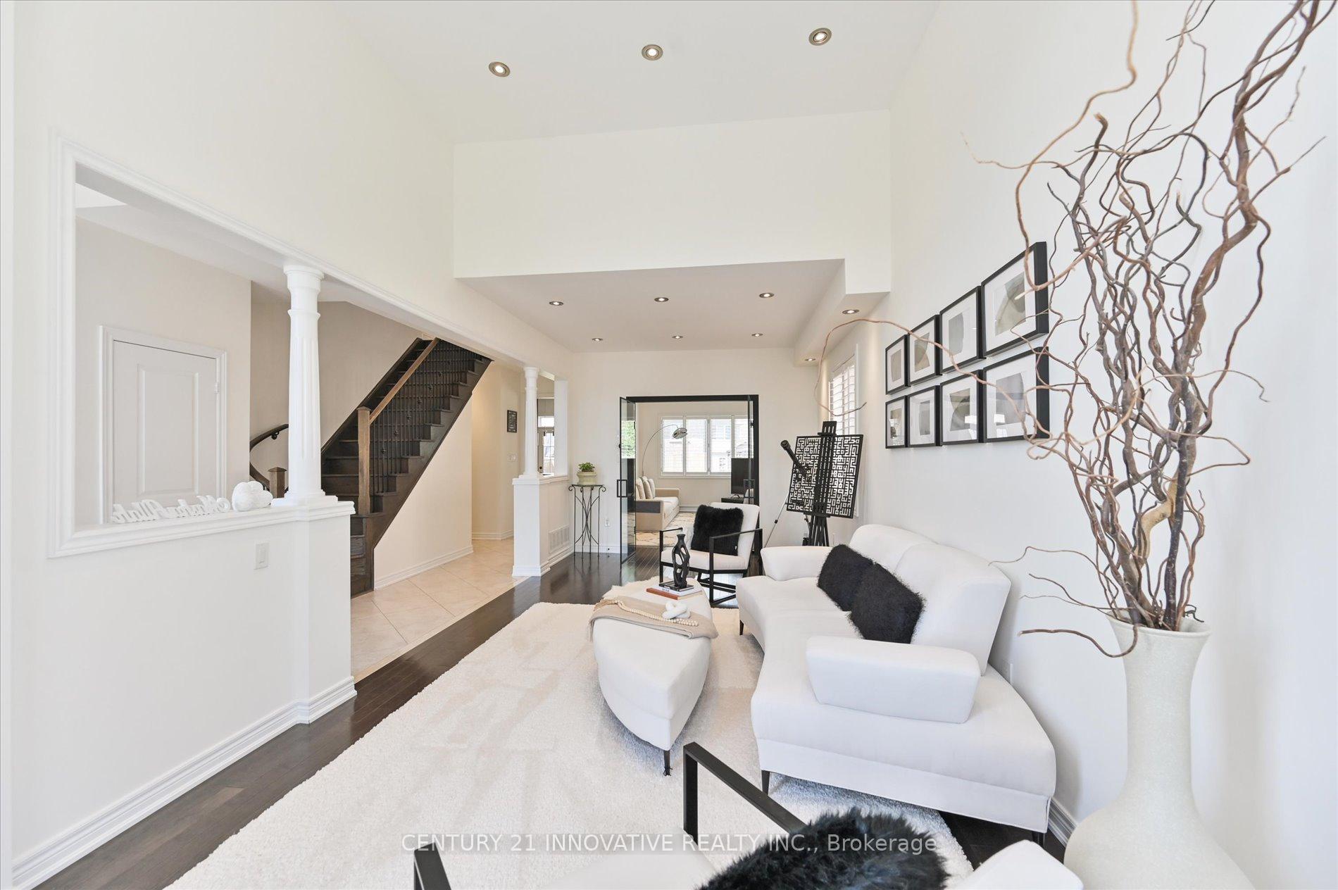 Photo 7 of 92 Riverwalk Drive, Markham, Box Grove — HOMEH