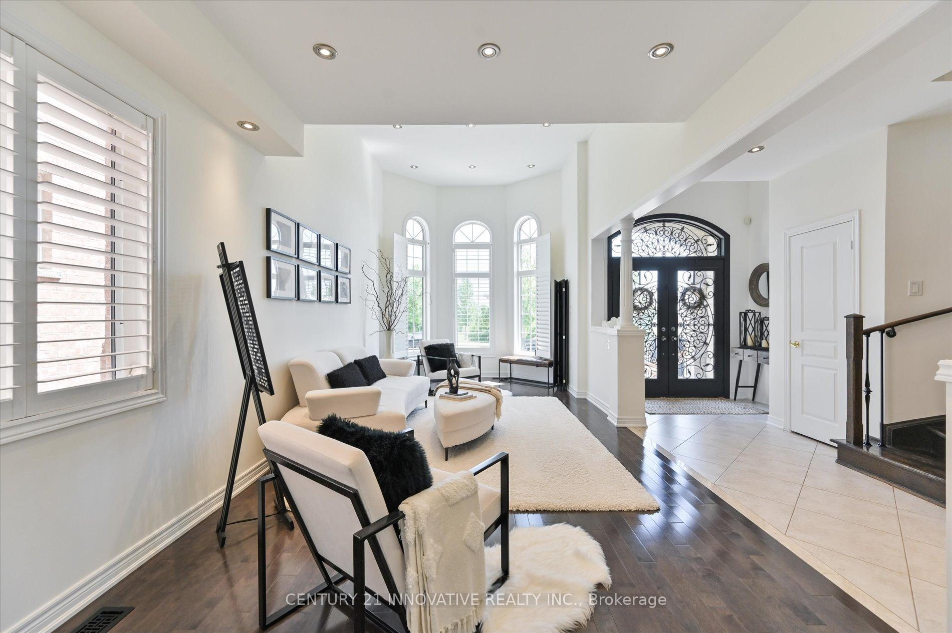Photo 9 of 92 Riverwalk Drive, Markham, Box Grove — HOMEH