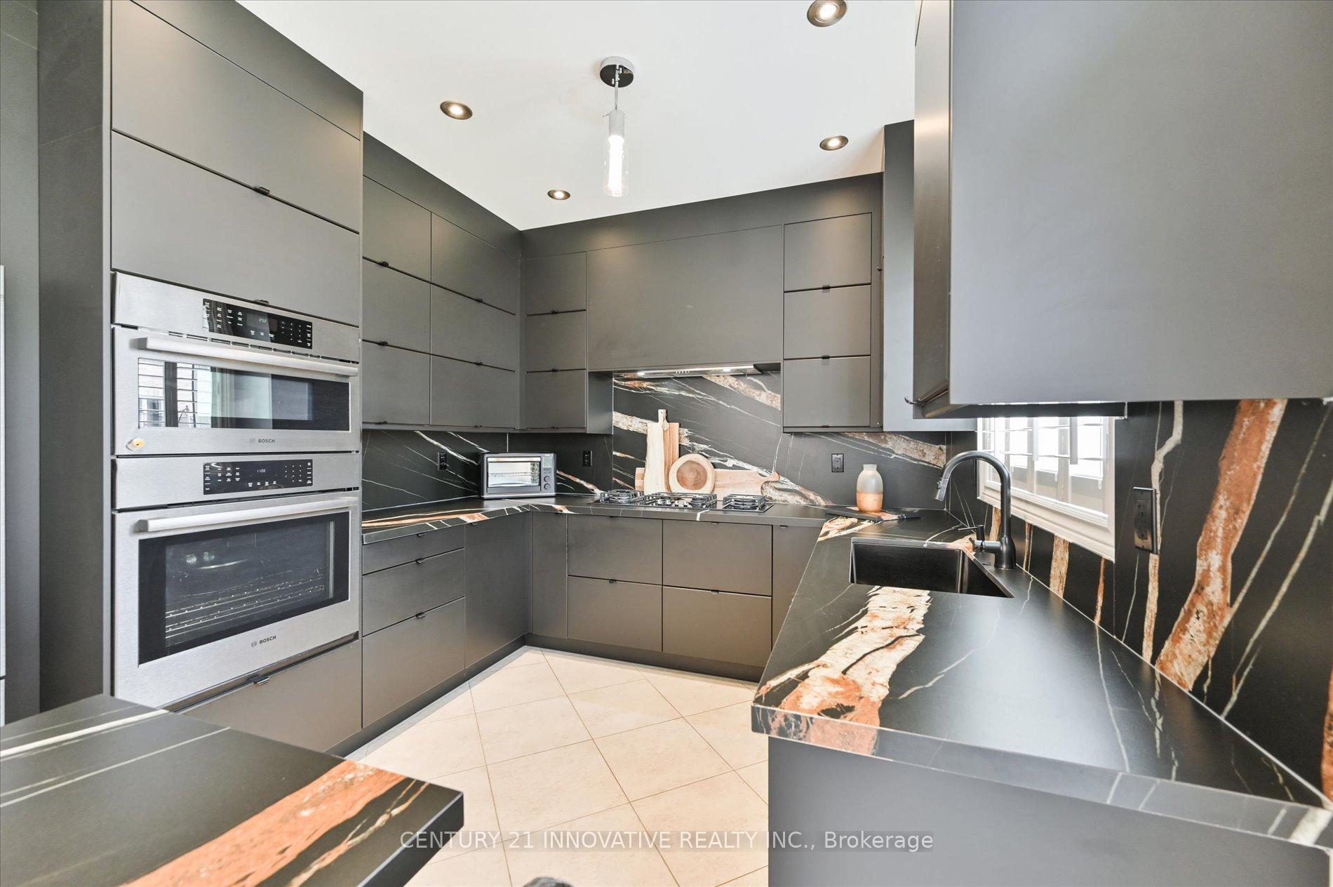 Photo 17 of 92 Riverwalk Drive, Markham, Box Grove — HOMEH