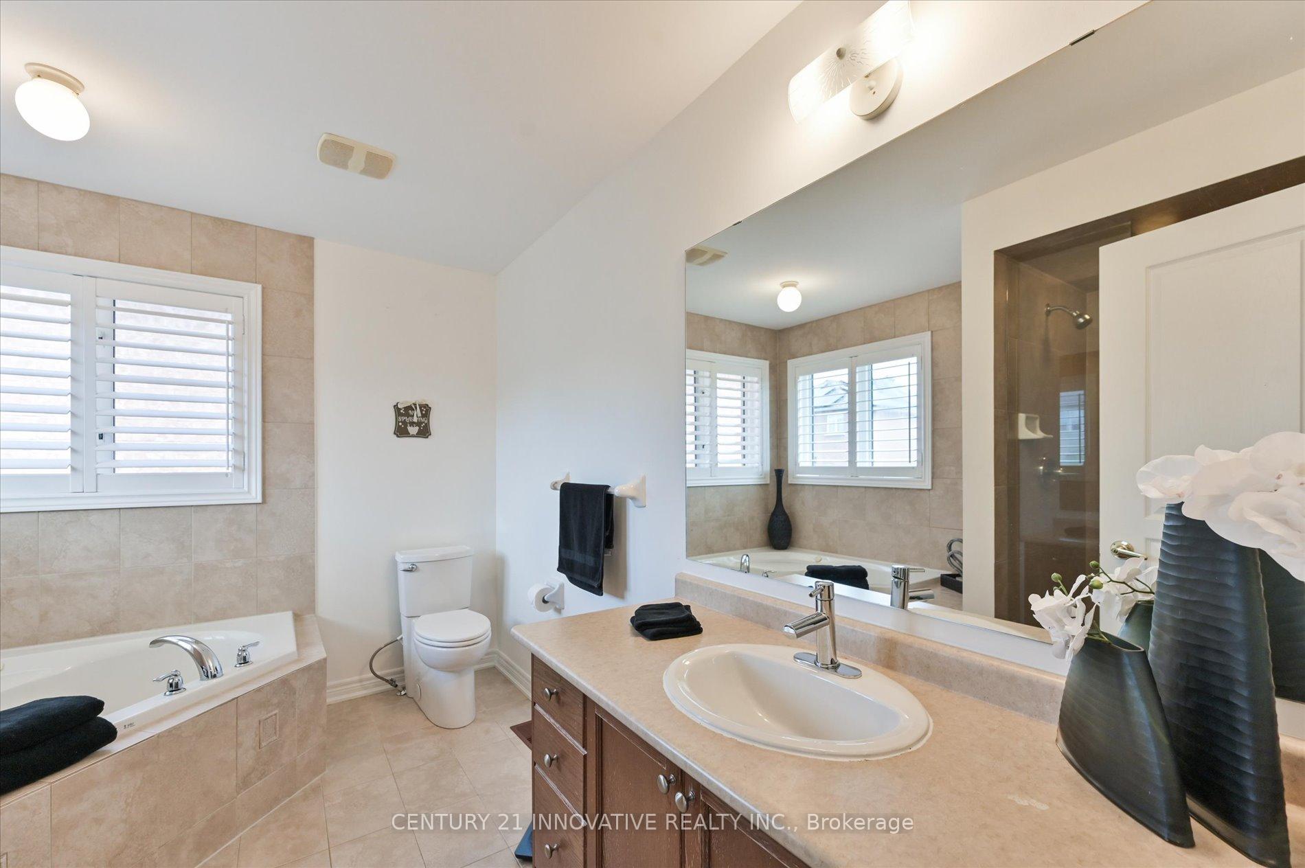 Photo 31 of 92 Riverwalk Drive, Markham, Box Grove — HOMEH
