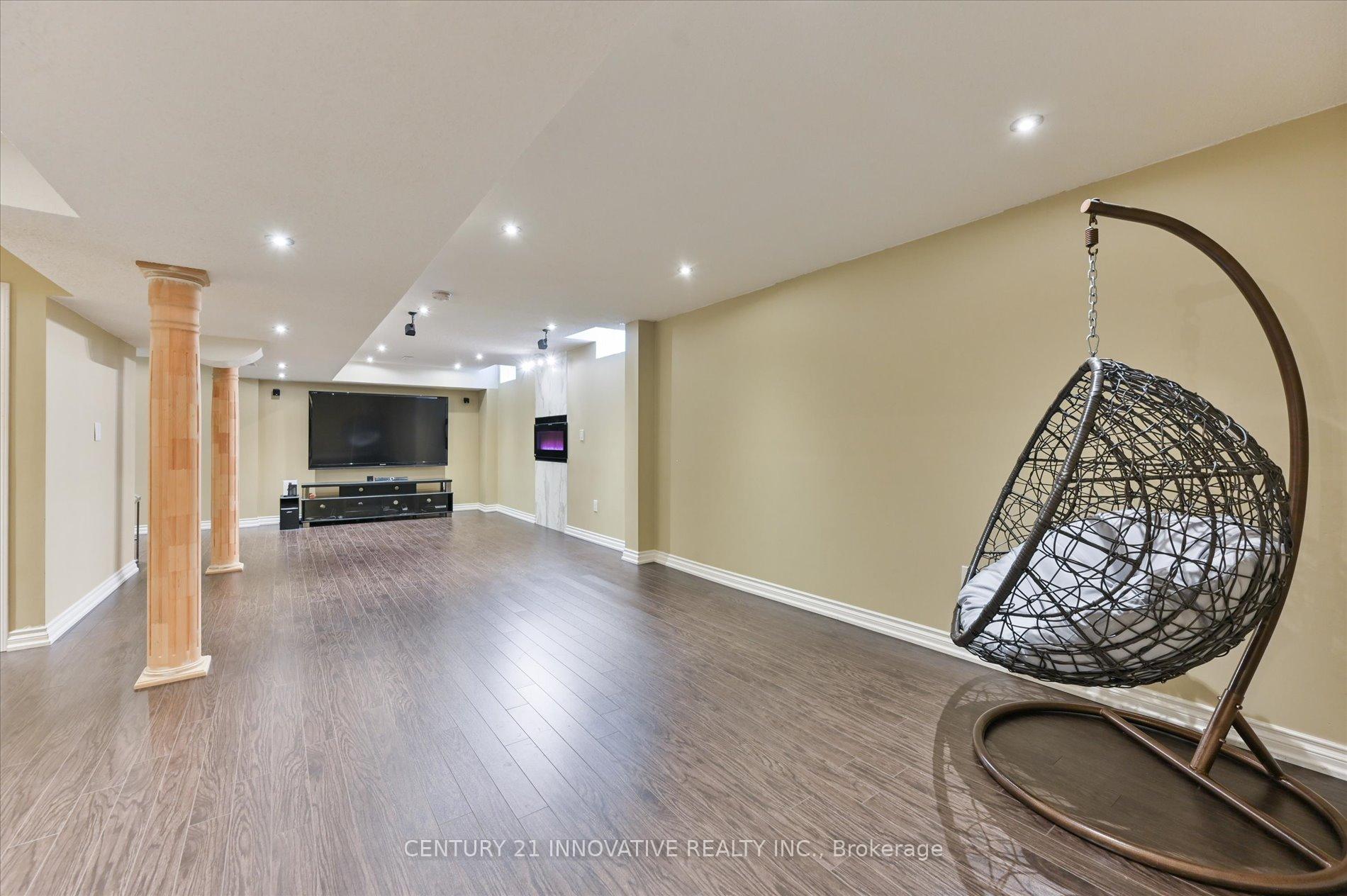 Photo 38 of 92 Riverwalk Drive, Markham, Box Grove — HOMEH