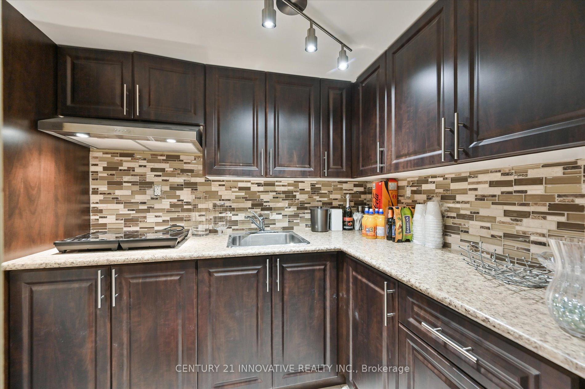 Photo 42 of 92 Riverwalk Drive, Markham, Box Grove — HOMEH