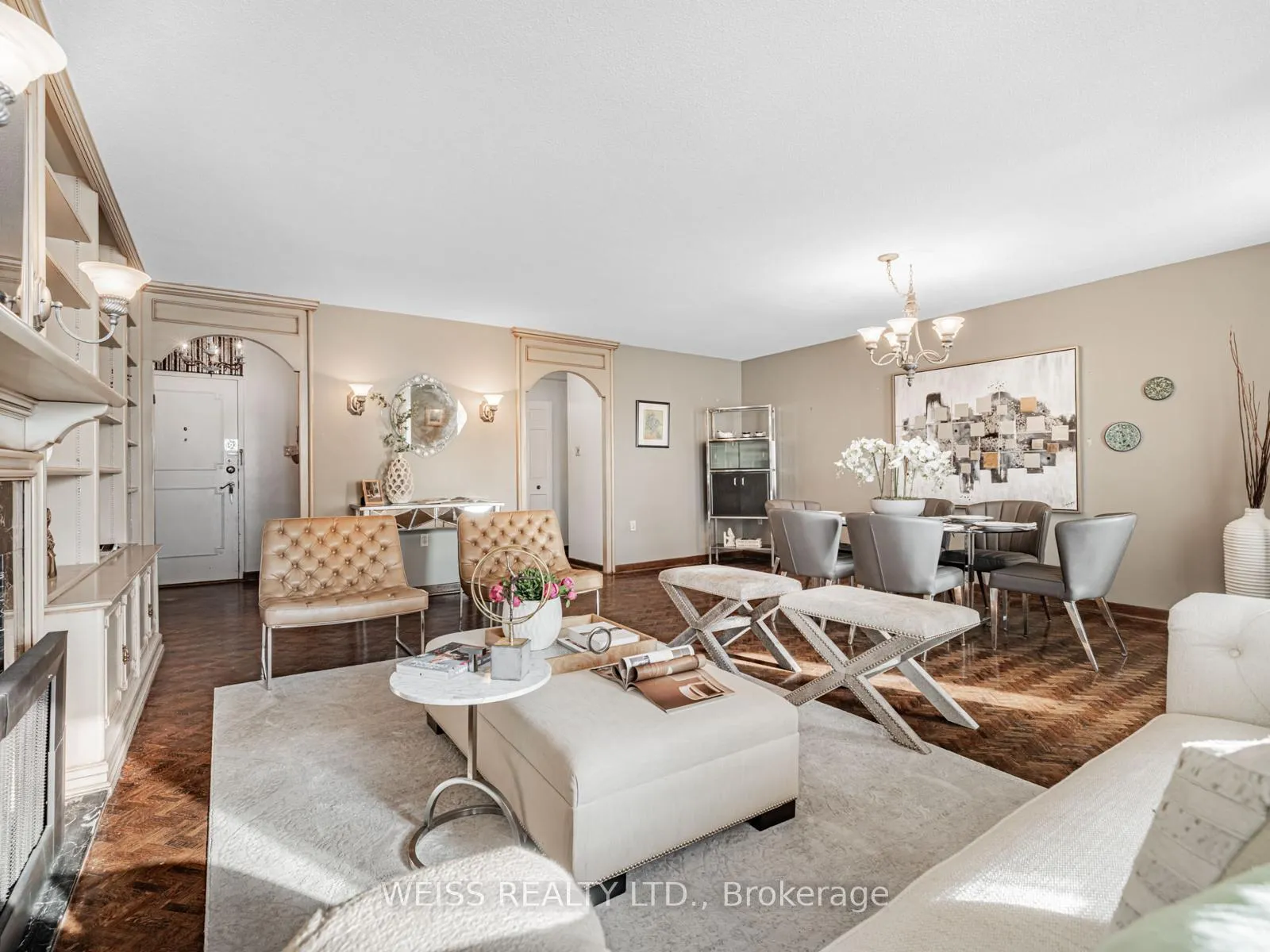 Photo 9 of Unit 301, 130 Neptune Drive, Toronto, Englemount-Lawrence — HOMEH