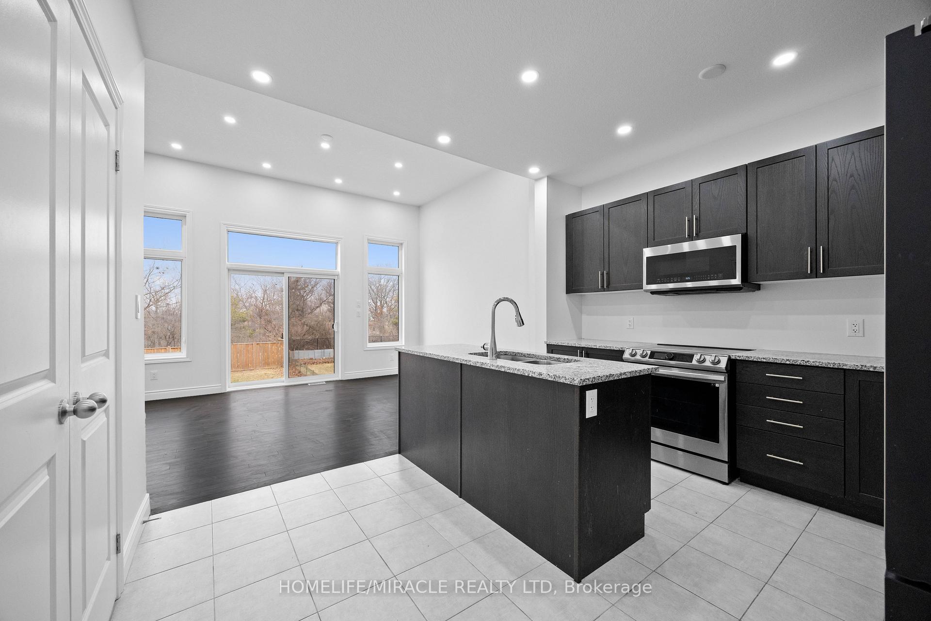 Photo 19 of 196 Freure Drive, Cambridge, Blair Road — HOMEH