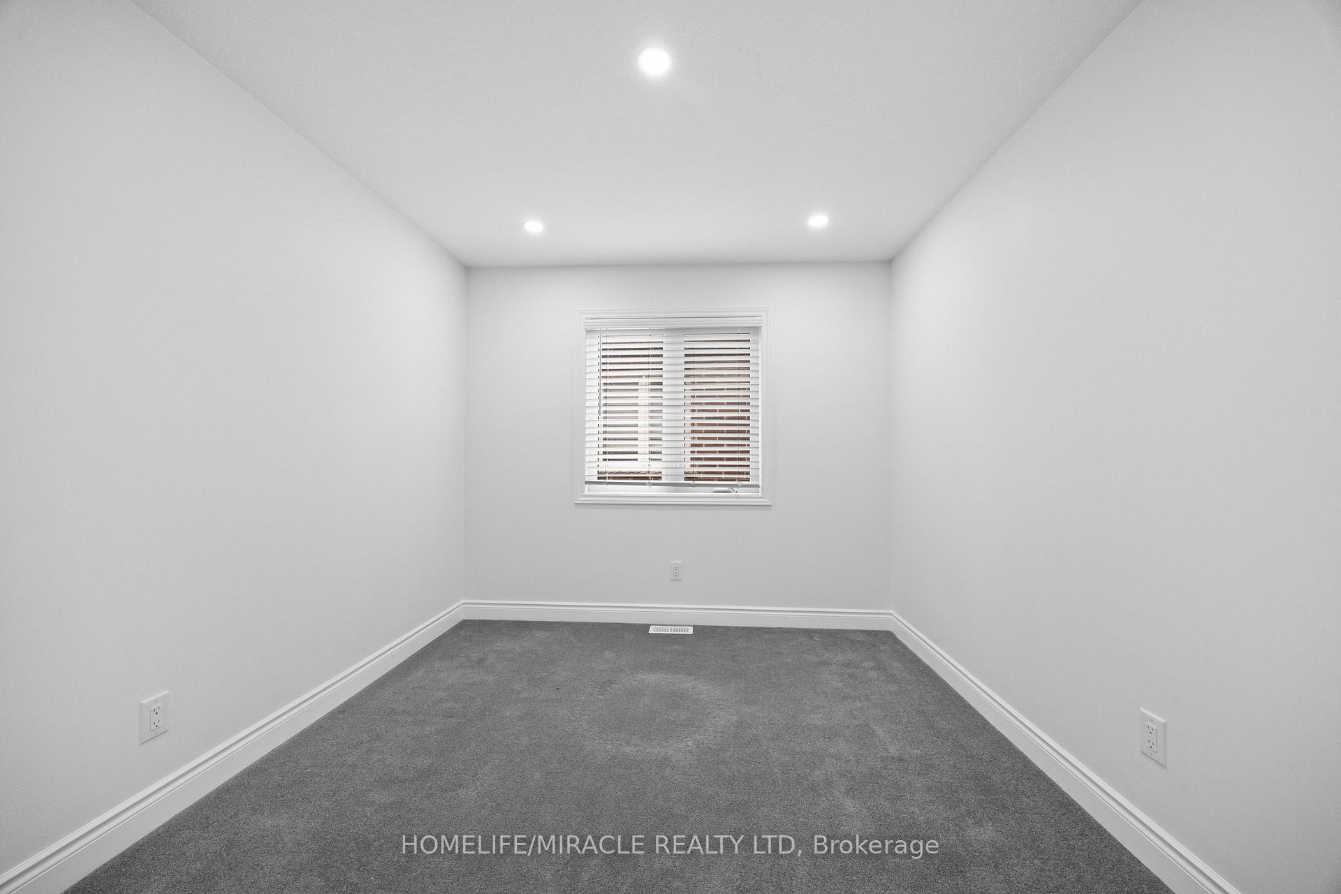Photo 35 of 196 Freure Drive, Cambridge, Blair Road — HOMEH