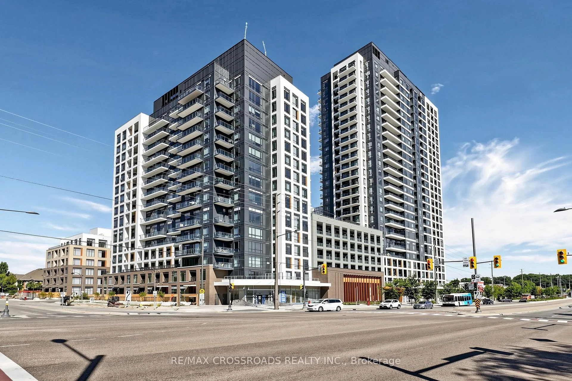 Photo 7 of Unit 2, 7950 Bathurst Street, Vaughan, Beverley Glen — HOMEH