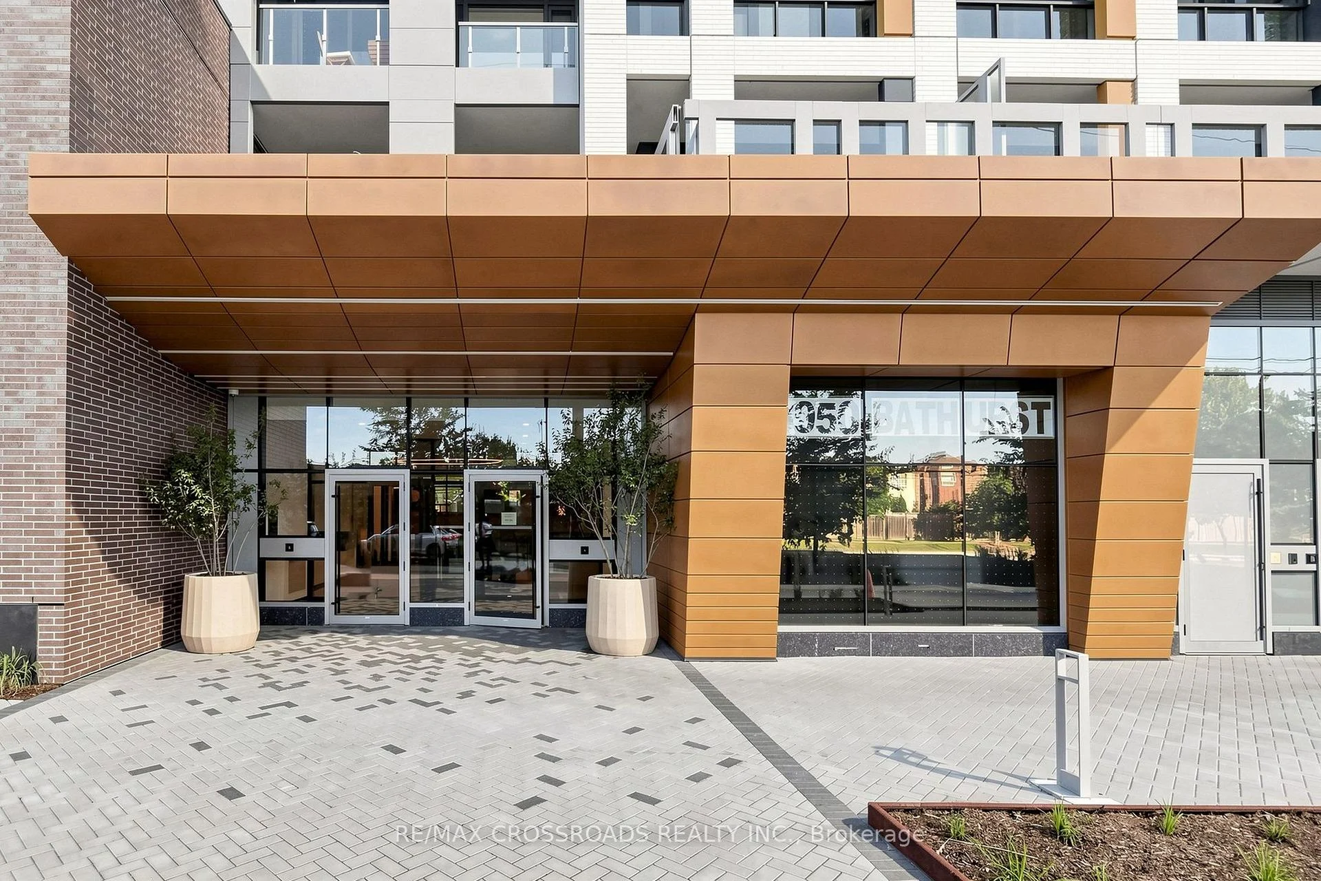 Photo 9 of Unit 2, 7950 Bathurst Street, Vaughan, Beverley Glen — HOMEH