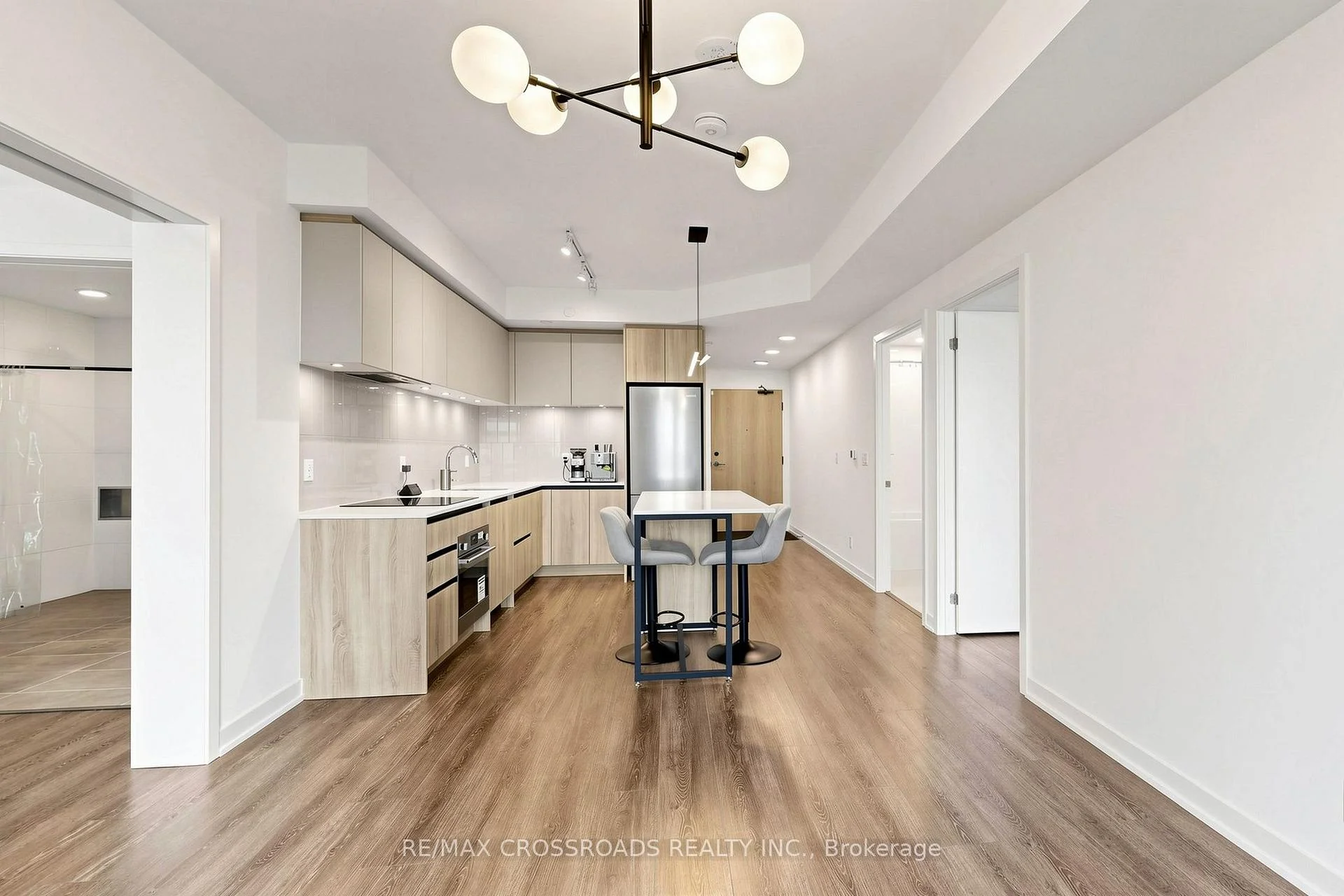 Photo 1 of Unit 2, 7950 Bathurst Street, Vaughan, Beverley Glen — HOMEH