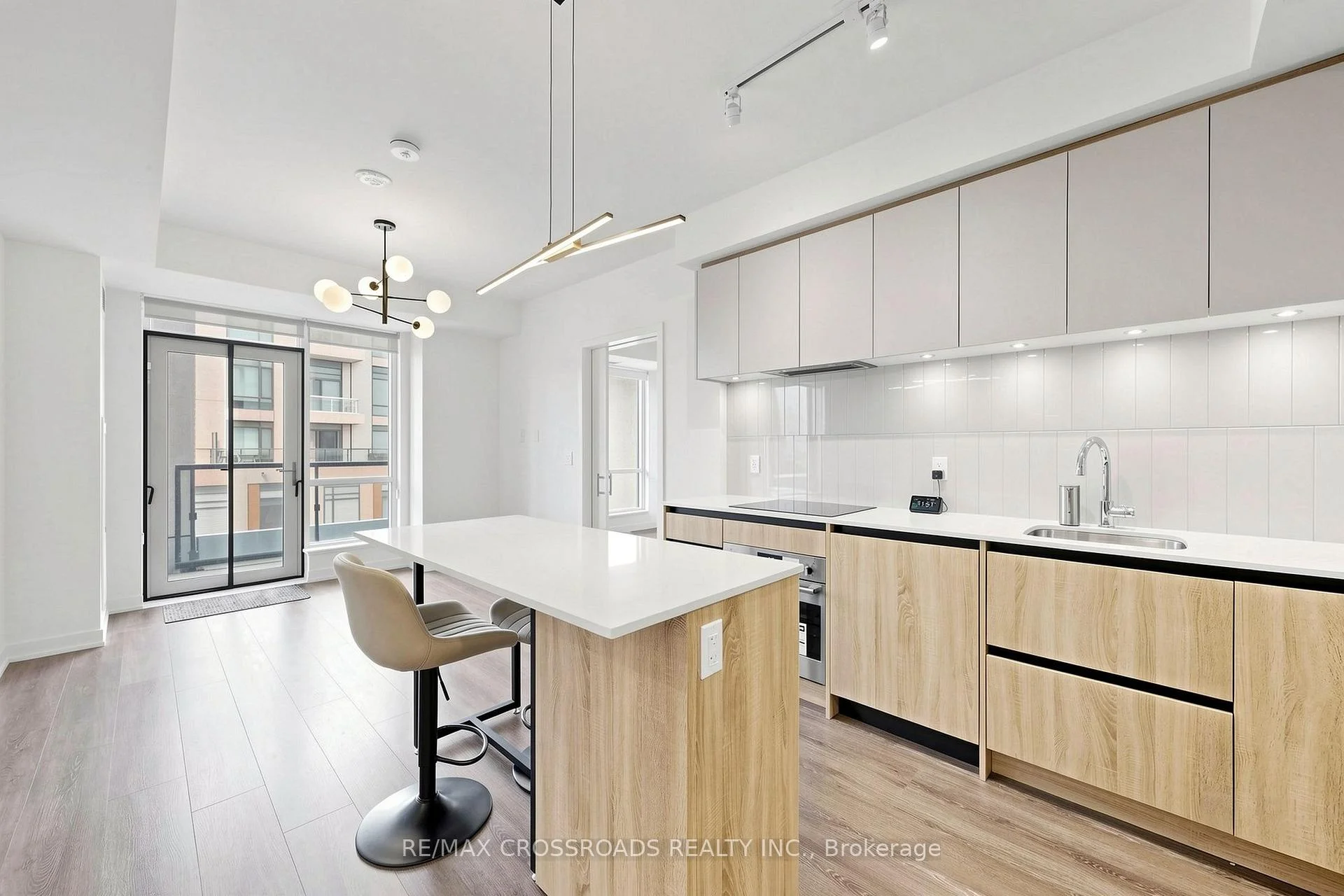 Photo 13 of Unit 2, 7950 Bathurst Street, Vaughan, Beverley Glen — HOMEH
