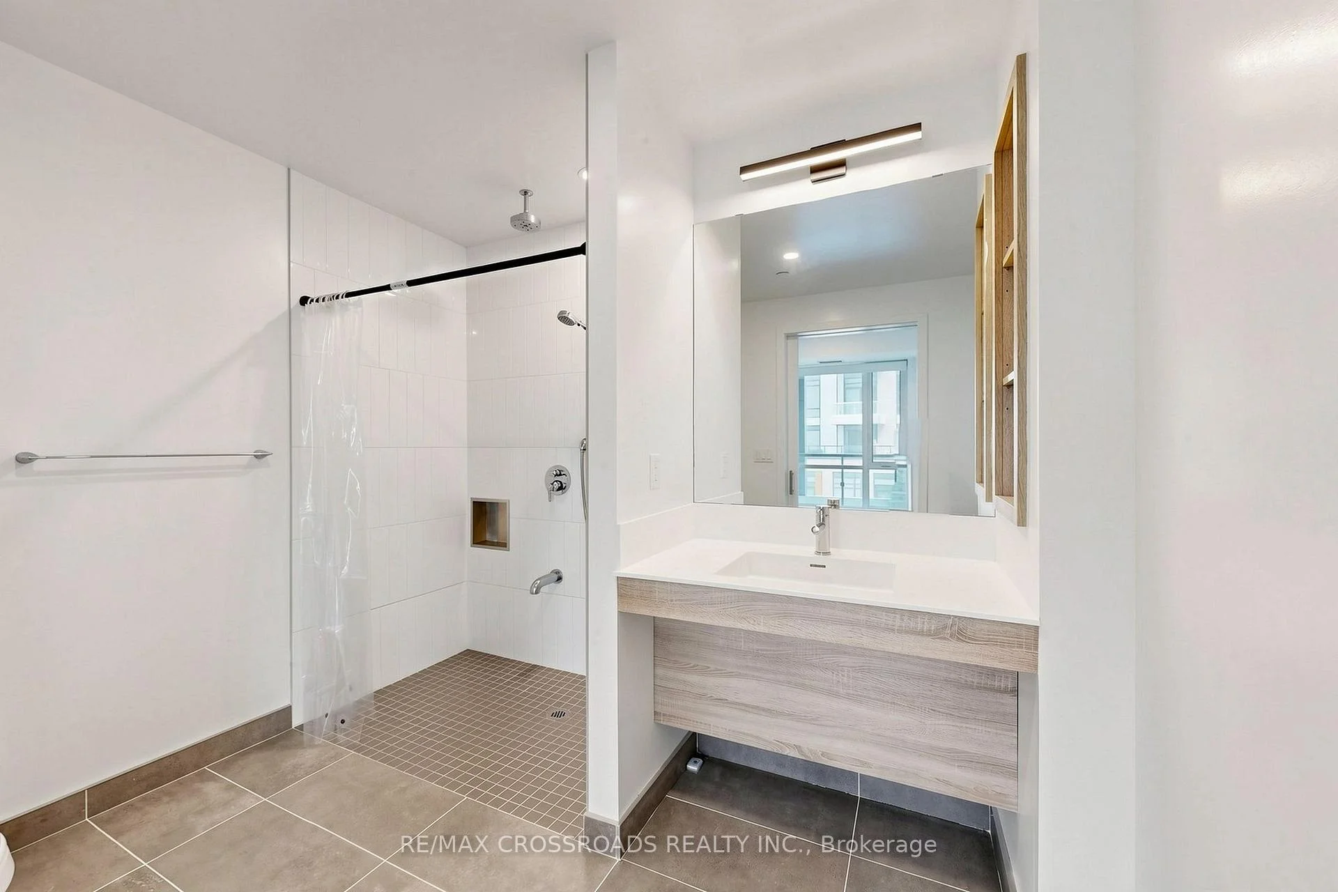 Photo 21 of Unit 2, 7950 Bathurst Street, Vaughan, Beverley Glen — HOMEH