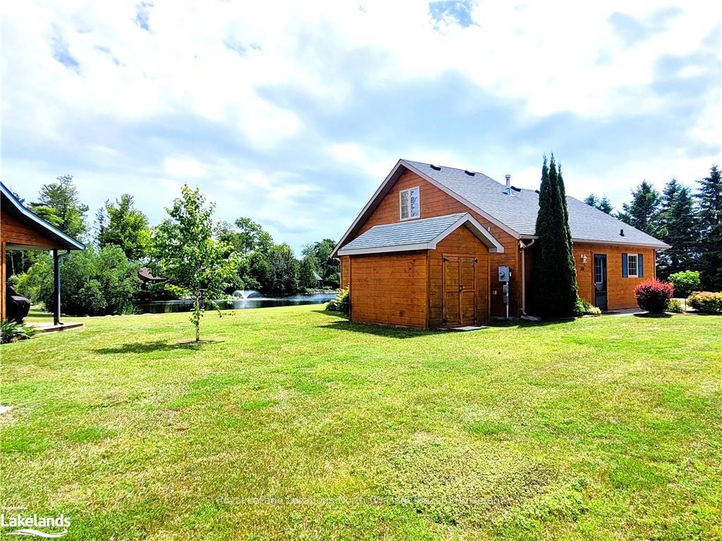 Photo 39 of 50 Cabin Crescent, Wasaga Beach — HOMEH