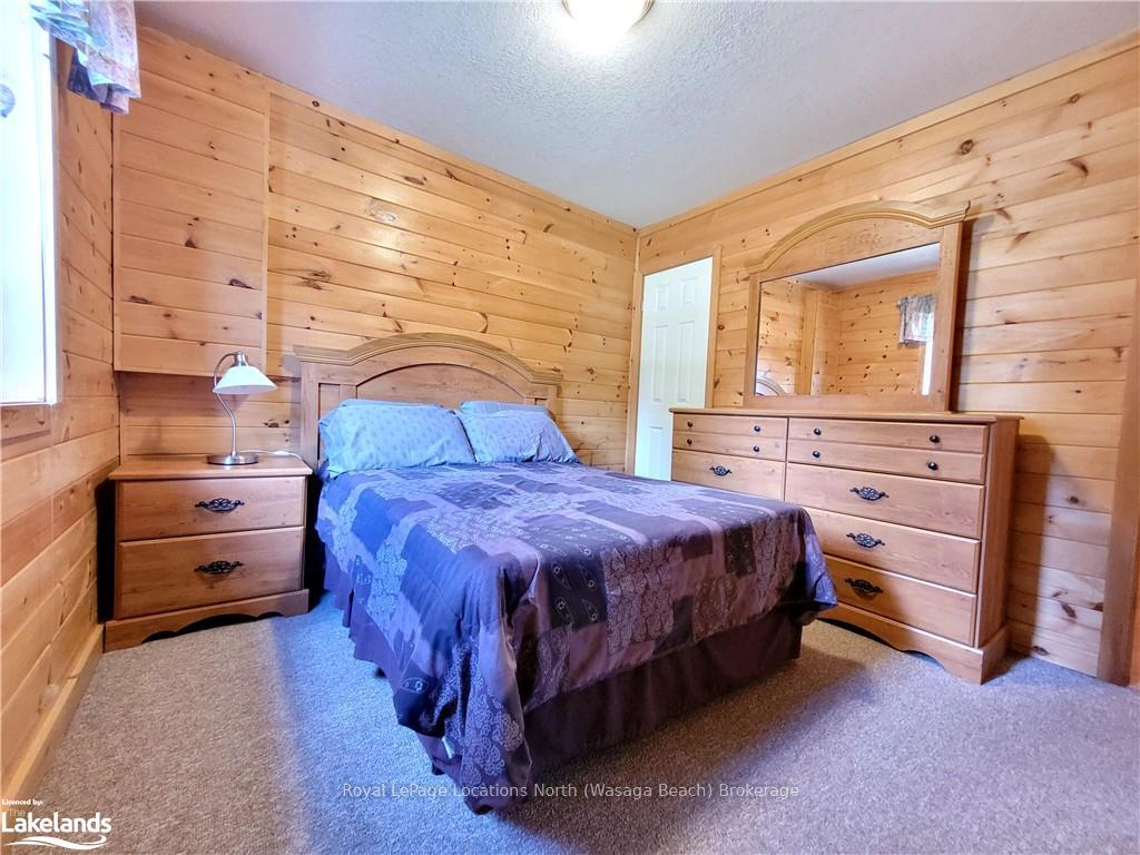 Photo 14 of 50 Cabin Crescent, Wasaga Beach — HOMEH