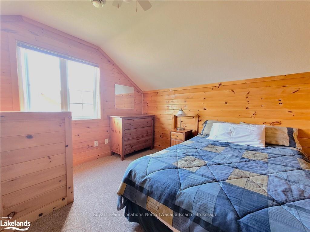 Photo 15 of 50 Cabin Crescent, Wasaga Beach — HOMEH