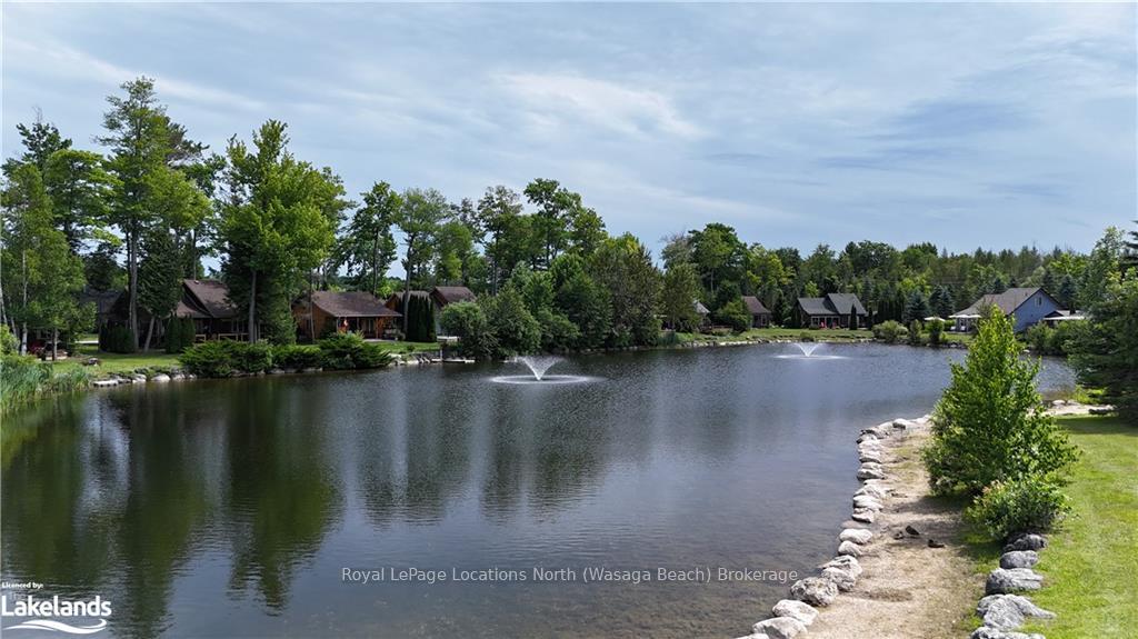 Photo 23 of 50 Cabin Crescent, Wasaga Beach — HOMEH