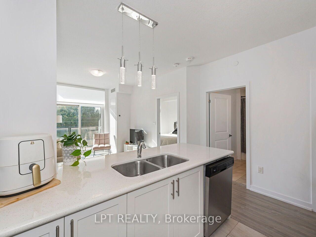 Photo 15 of Unit 209, 460 Dundas Street E, Hamilton, Waterdown — HOMEH