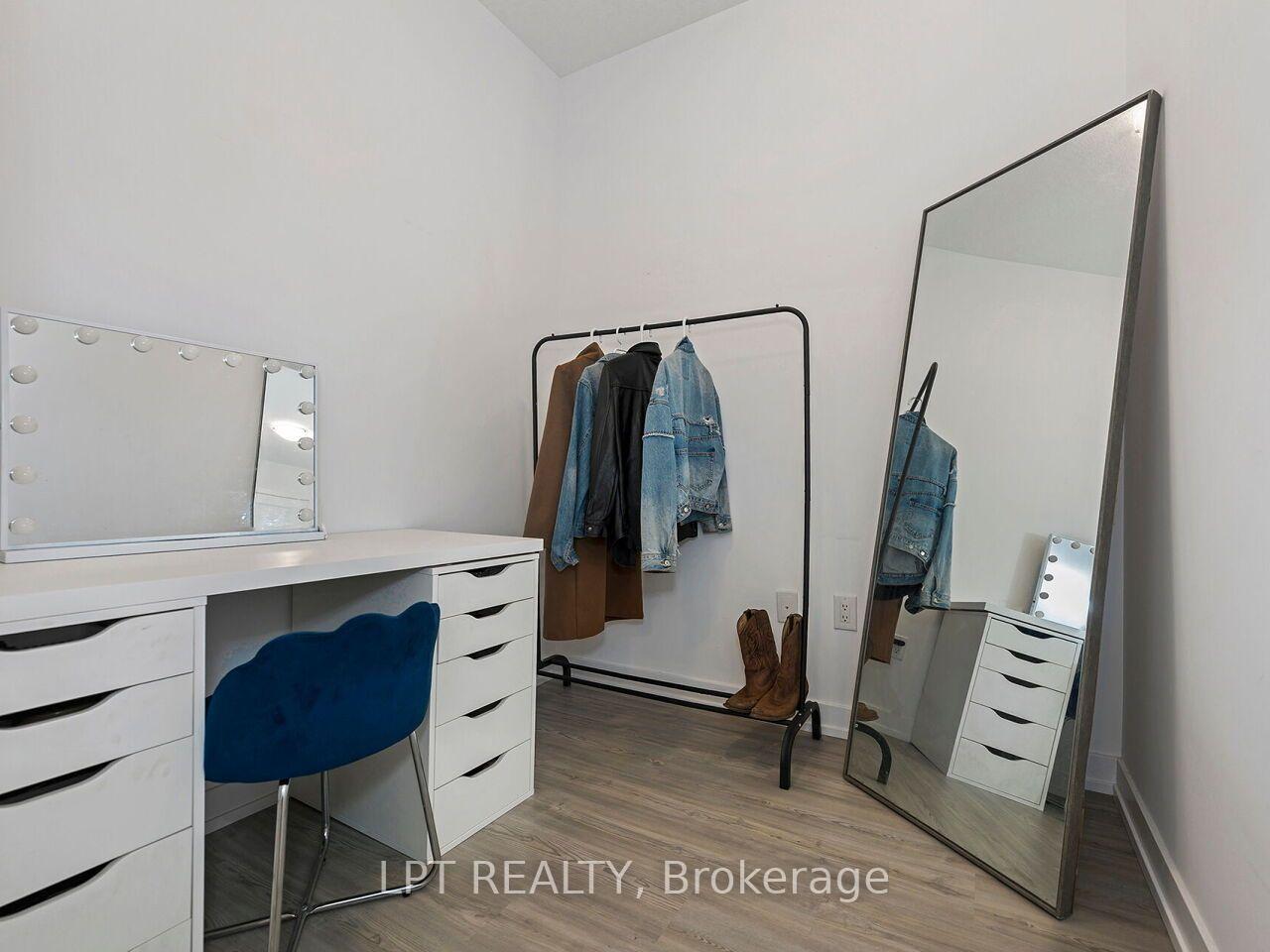 Photo 19 of Unit 209, 460 Dundas Street E, Hamilton, Waterdown — HOMEH