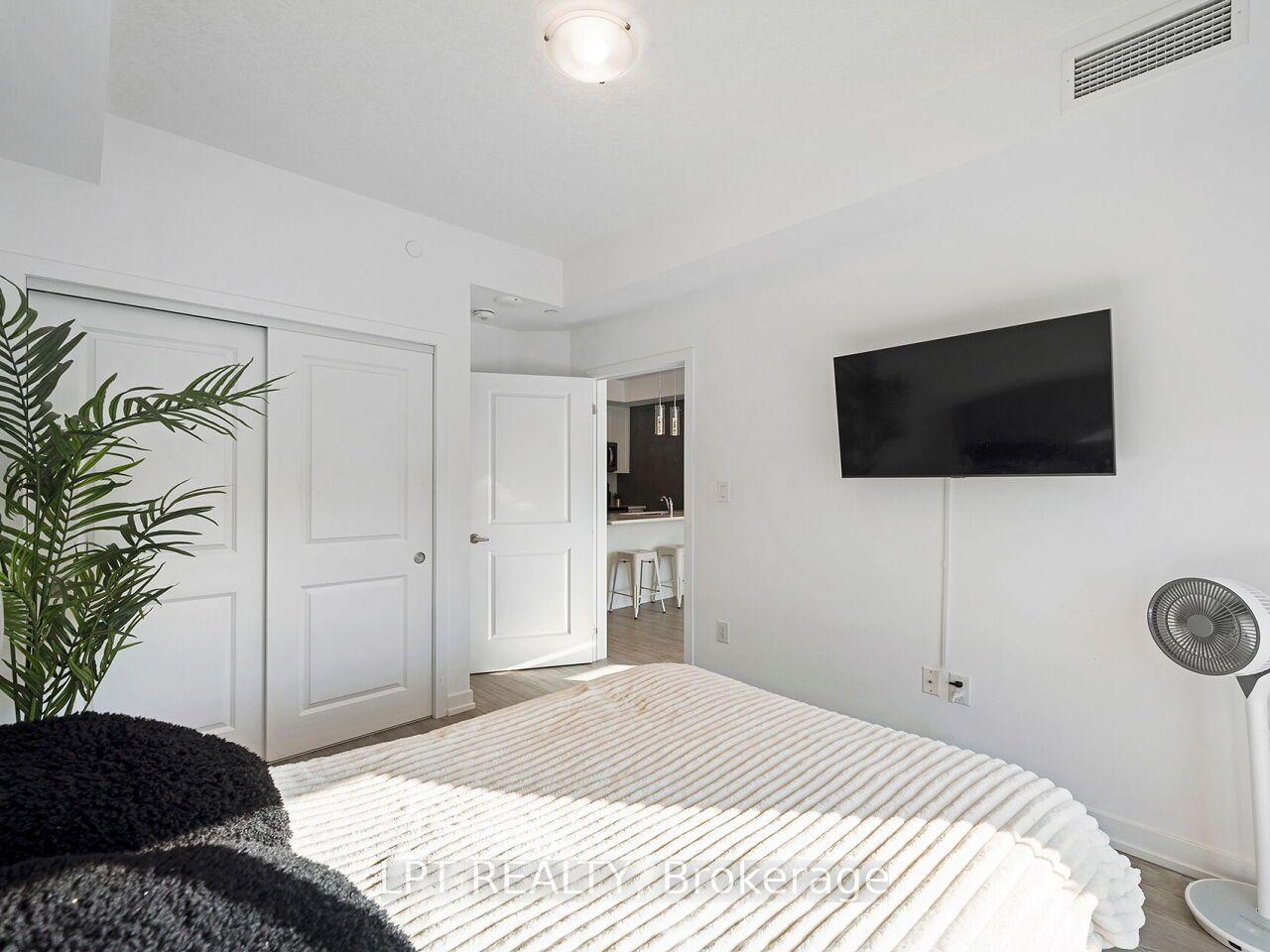Photo 25 of Unit 209, 460 Dundas Street E, Hamilton, Waterdown — HOMEH