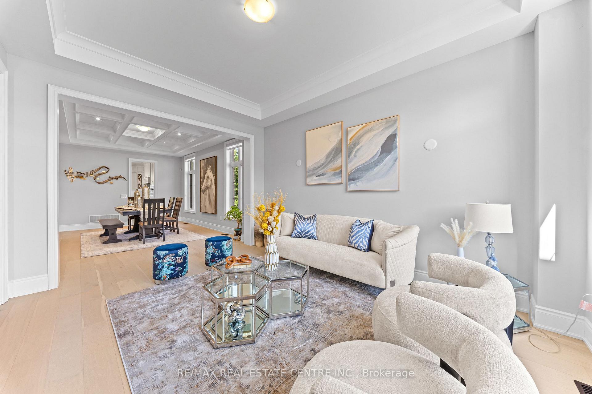 Photo 12 of 70 Appleyard Avenue, Vaughan, Kleinburg — HOMEH