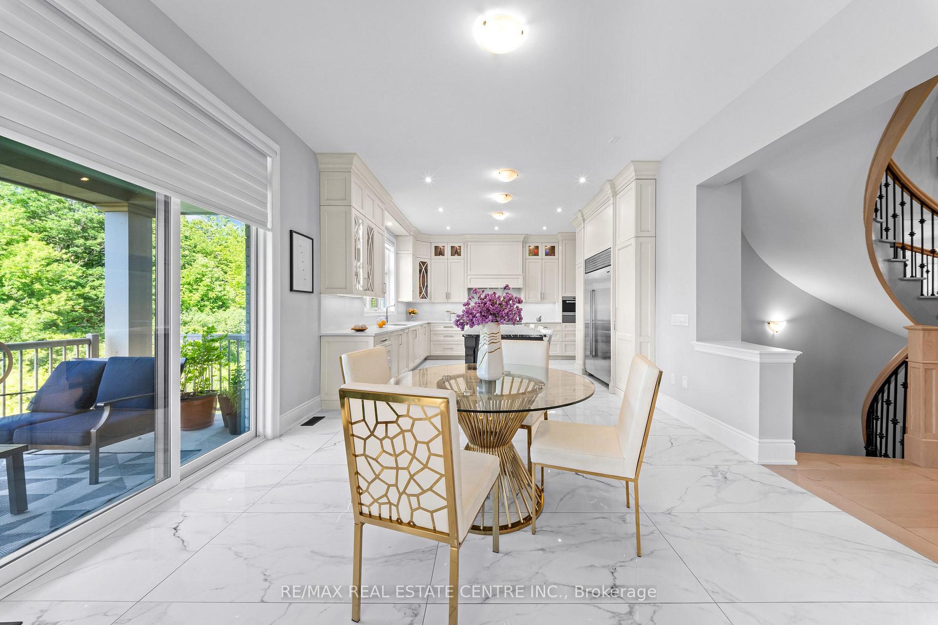 Photo 21 of 70 Appleyard Avenue, Vaughan, Kleinburg — HOMEH
