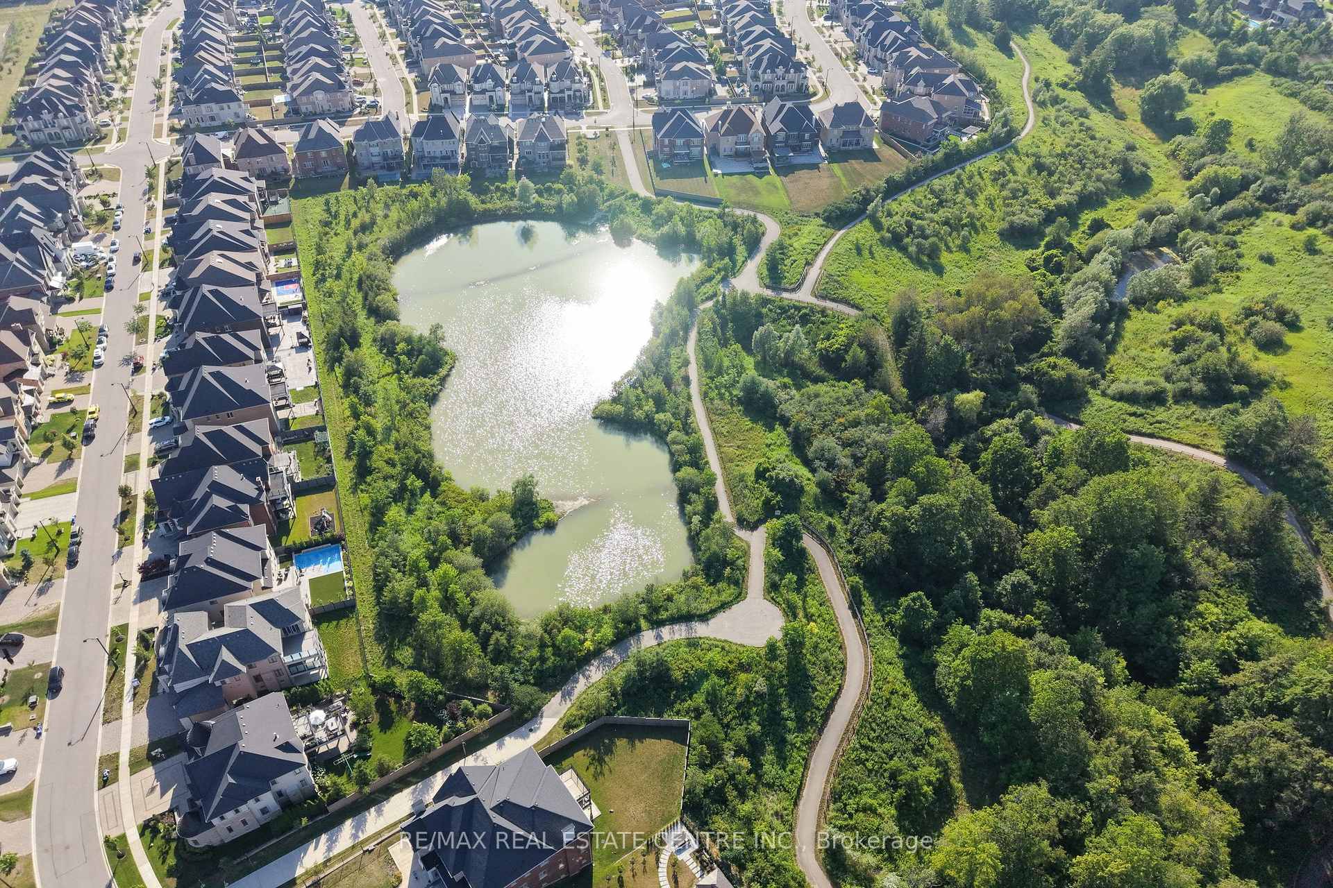 Photo 50 of 70 Appleyard Avenue, Vaughan, Kleinburg — HOMEH