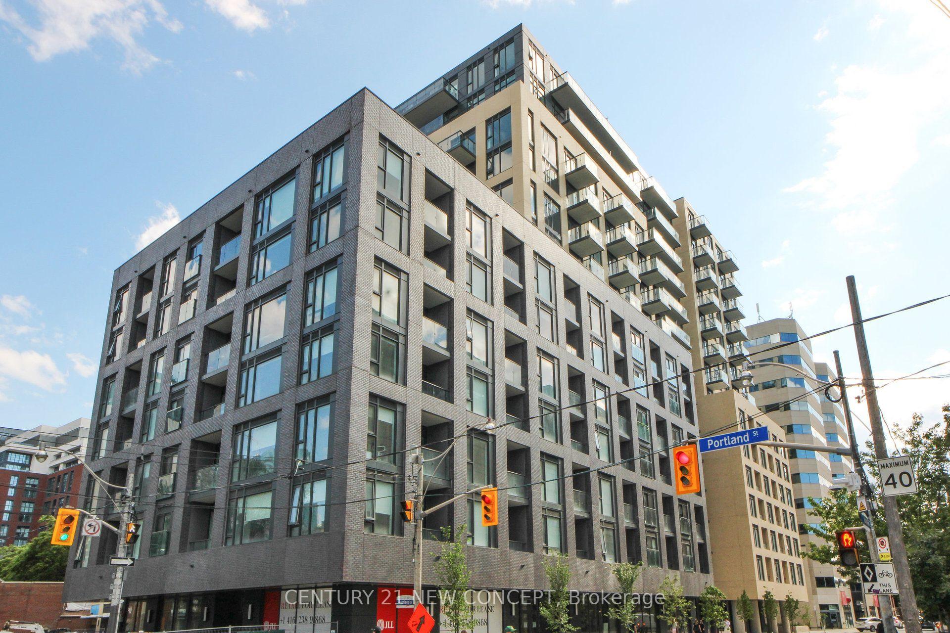 Front of Unit 443, 543 Richmond Street