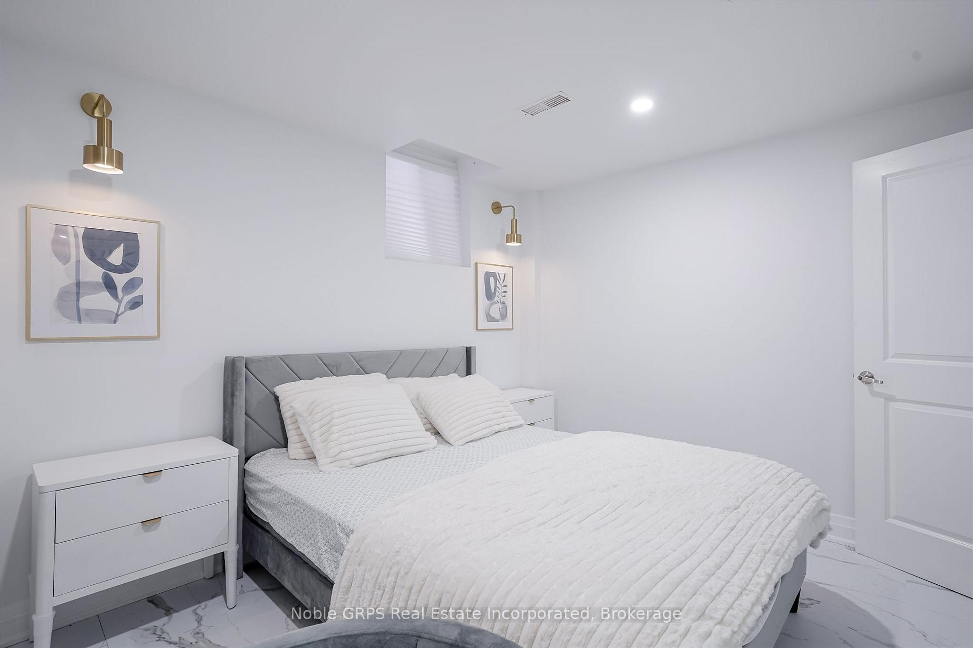 Photo 23 of 78 Butson Crescent, Clarington, Bowmanville — HOMEH