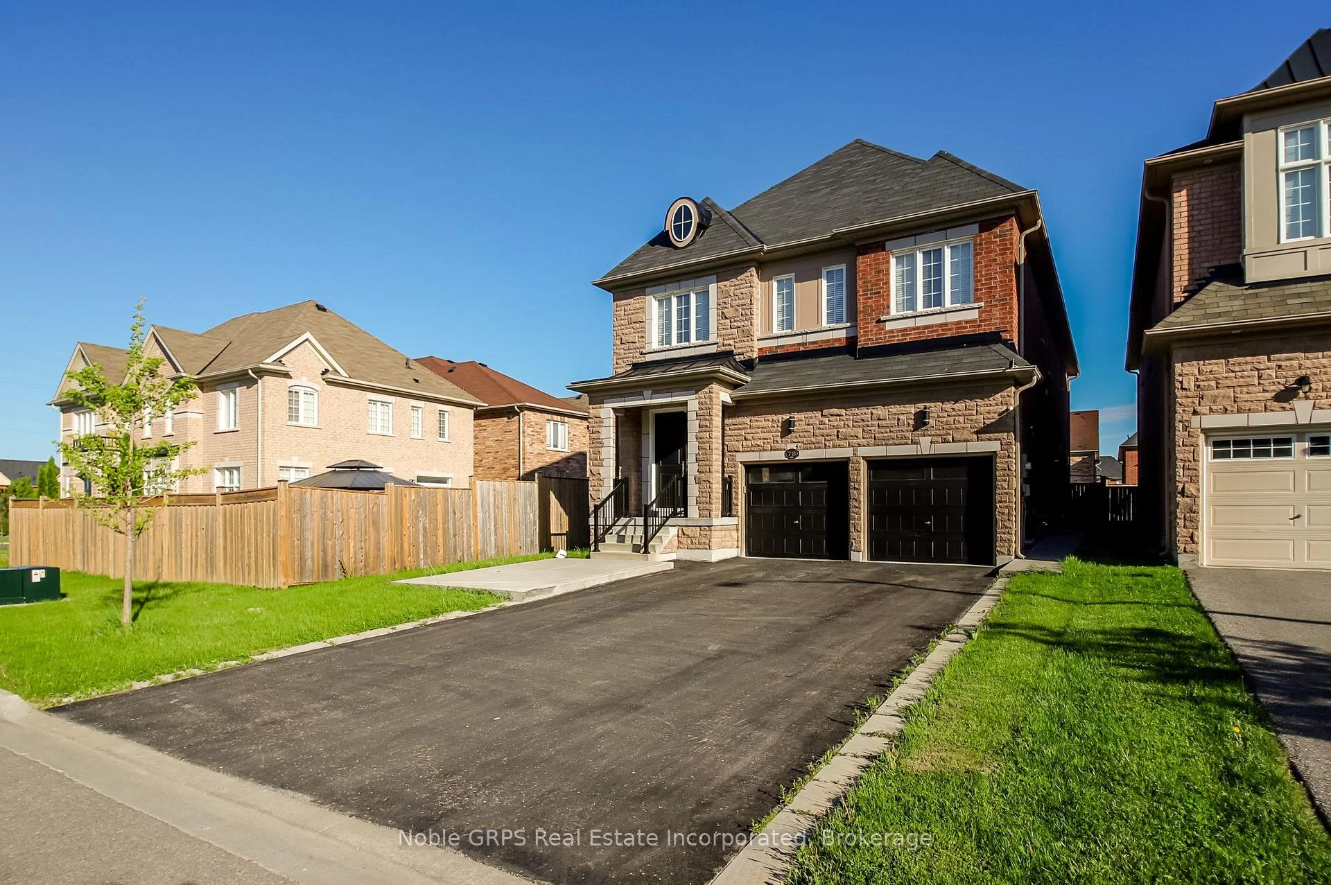 Photo 1 of 78 Butson Crescent, Clarington, Bowmanville — HOMEH